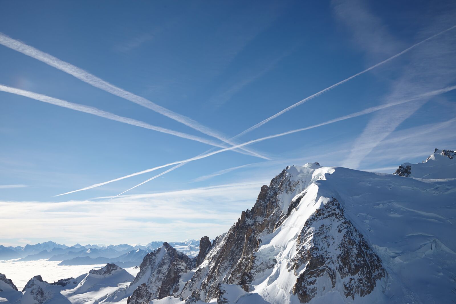 Canon EOS 5D Mark II sample photo. Chamonix, sky trails, blue photography