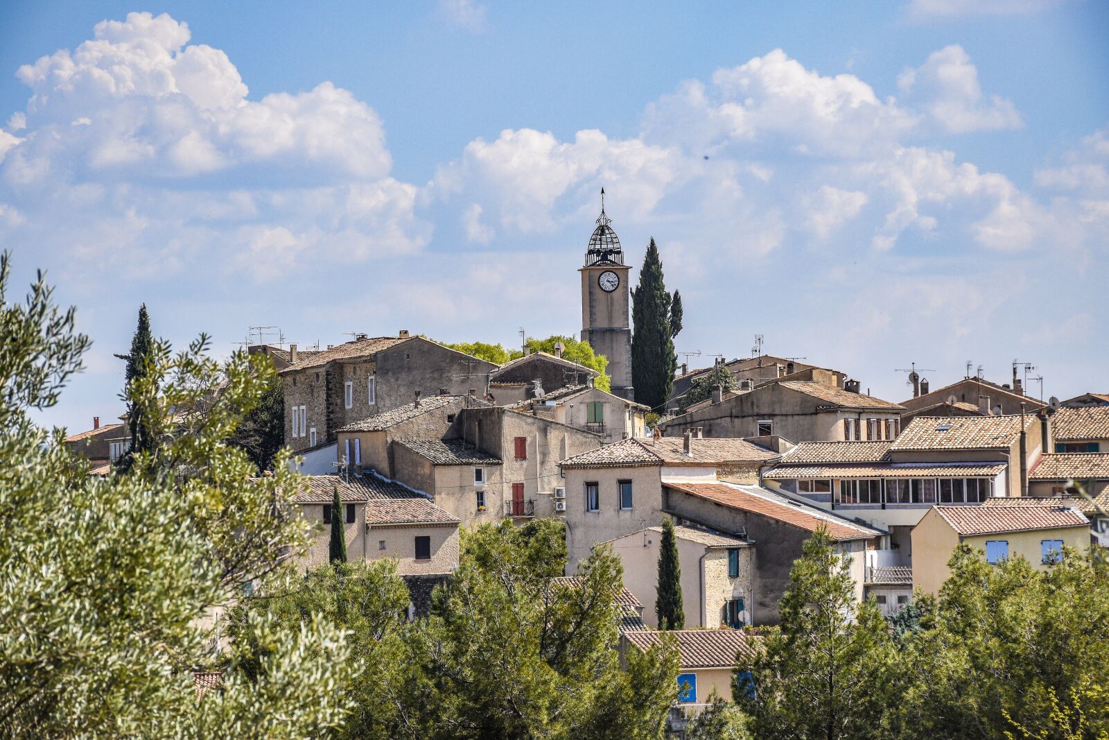 Nikon D5600 sample photo. Villeneuve, france, provence photography