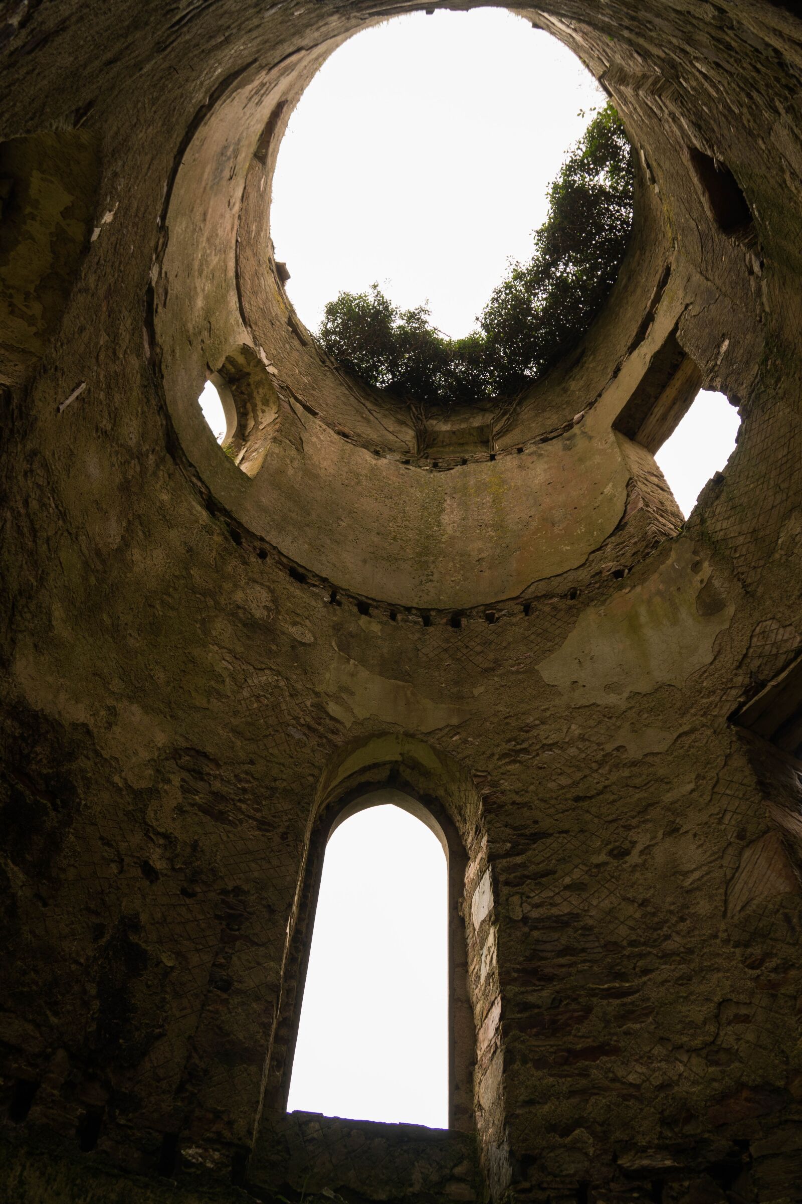 Sony a6500 + Sony Vario-Tessar T* E 16-70mm F4 ZA OSS sample photo. Castle, ruin, middle ages photography