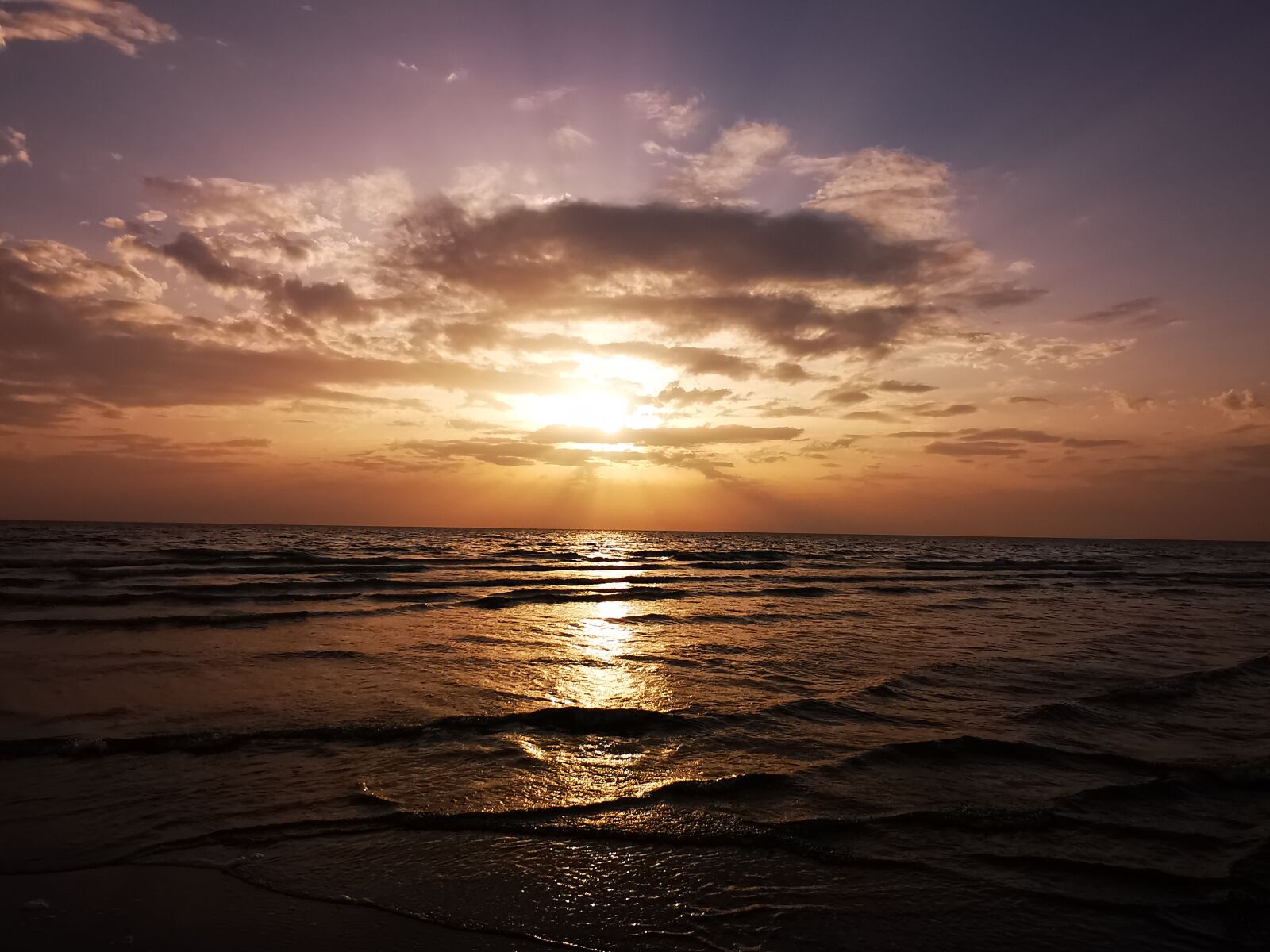 HUAWEI P30 Pro sample photo. Beach, sunset, persiangulf photography