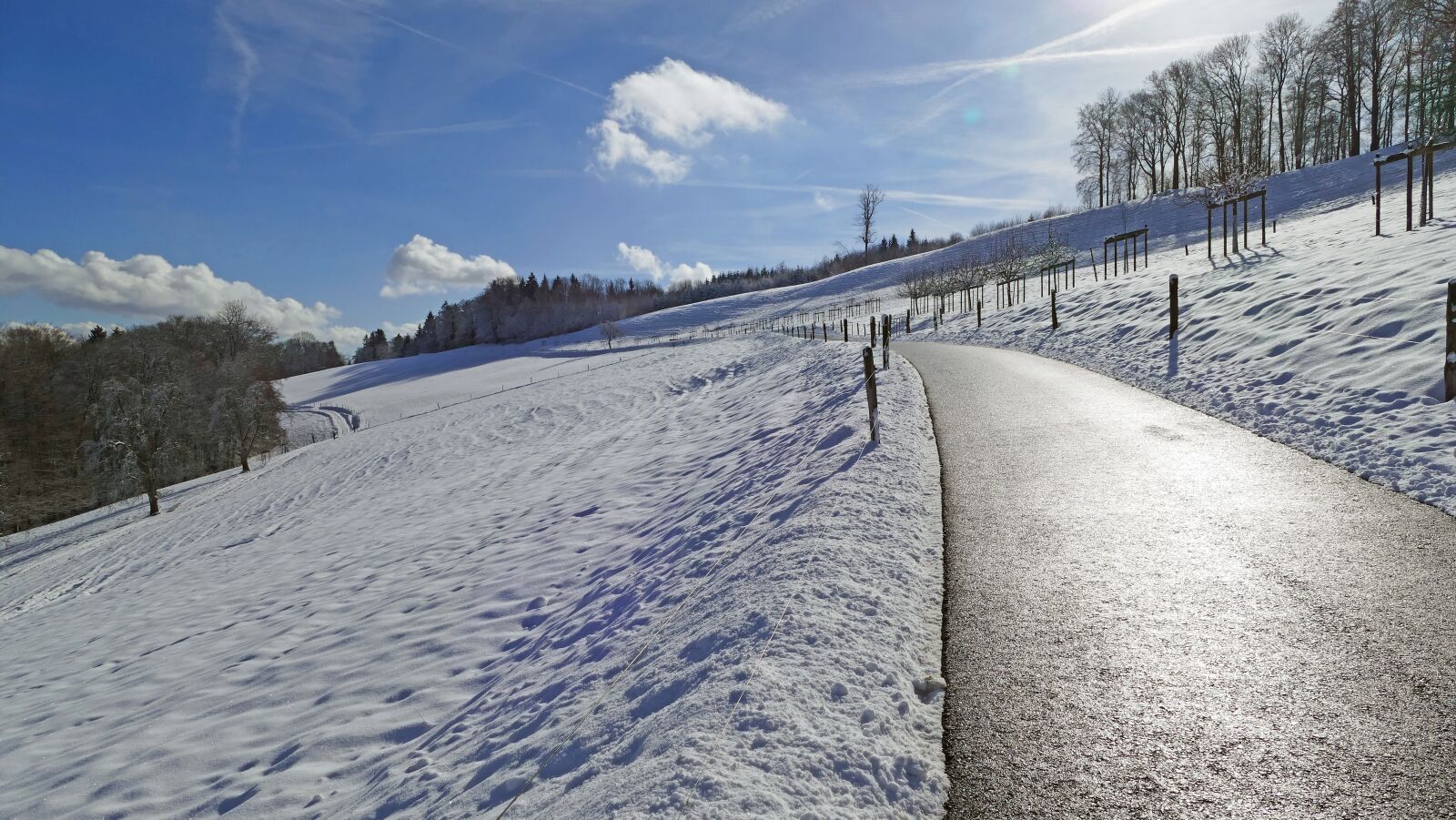 Panasonic Lumix DMC-FZ1000 sample photo. Landscape, switzerland, winter photography