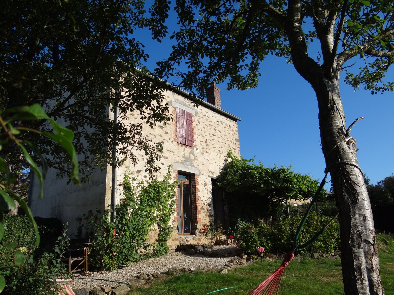 Sony Cyber-shot DSC-HX100V sample photo. Burgundy, france, campaign photography