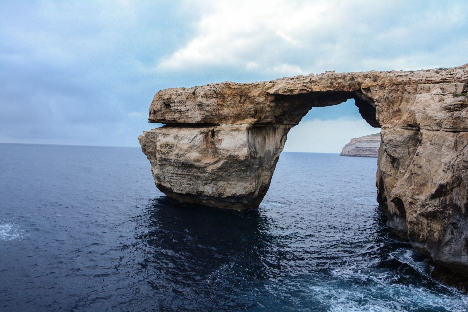 Nikon D7100 sample photo. Malta, window, sea photography