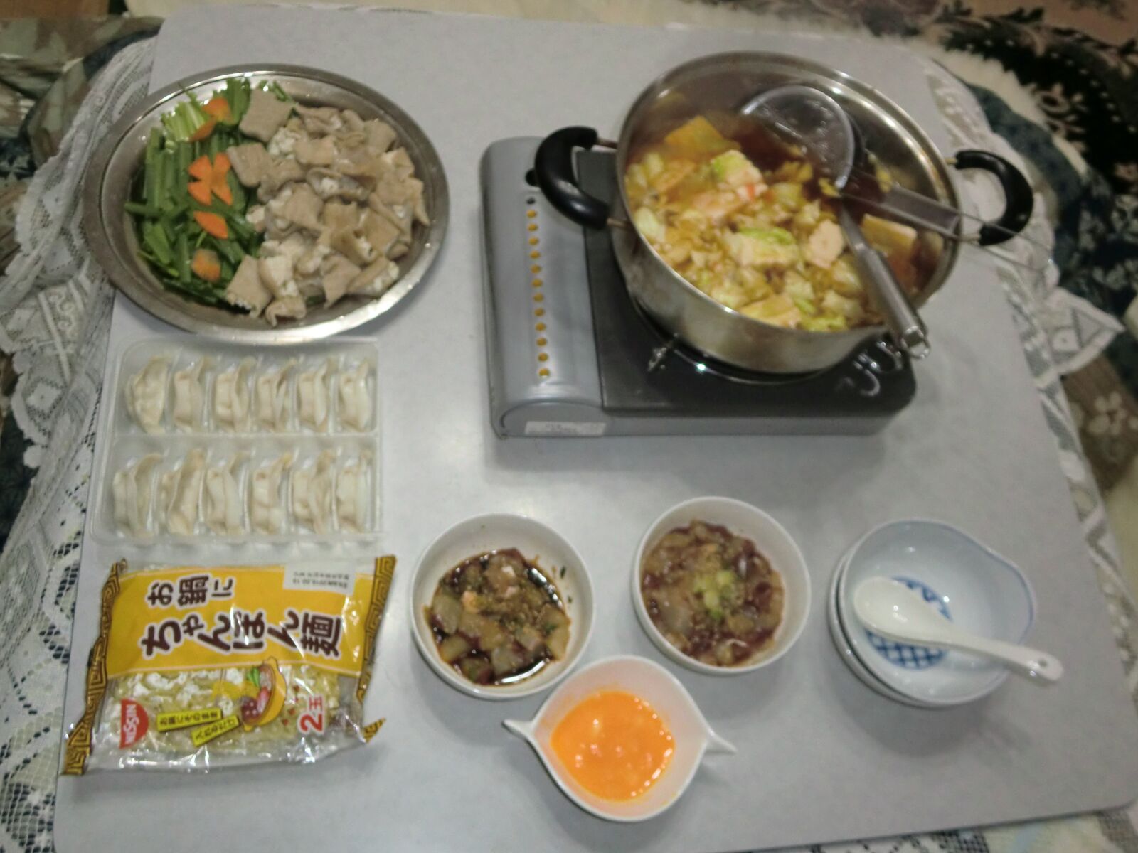 CASIO EX-Z2000 sample photo. Pot, japan, dinner photography