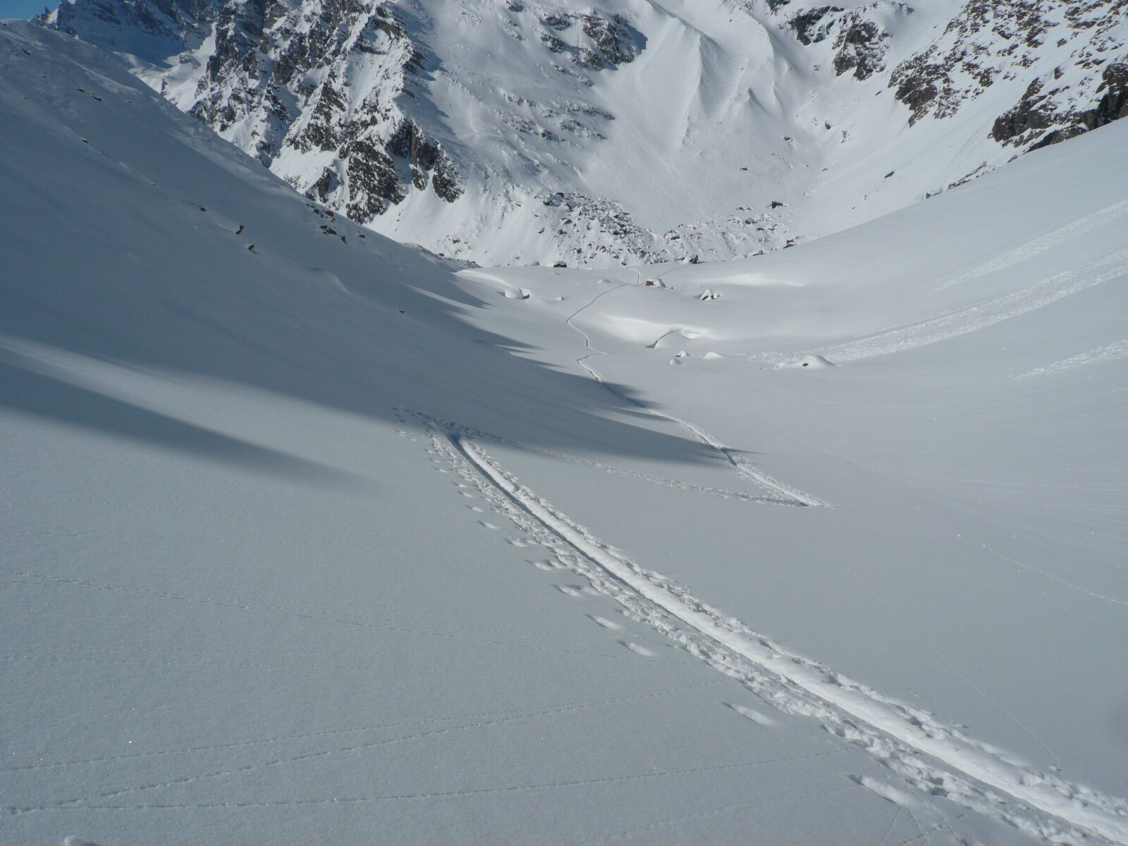 Panasonic DMC-FX100 sample photo. Ski mountaineering, mountain, snow photography