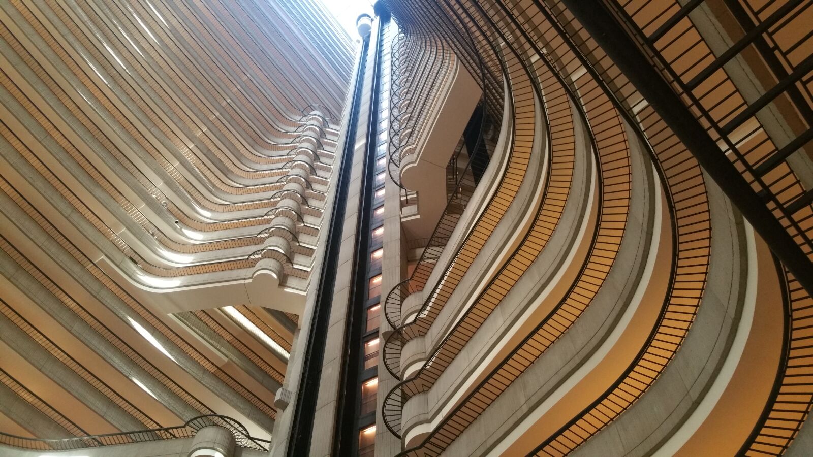 Samsung Galaxy Note4 sample photo. Architecture photography