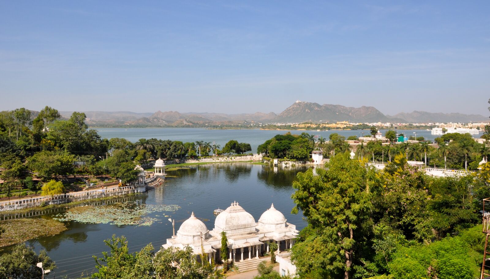 Nikon D90 sample photo. Lake pichola, lake city photography