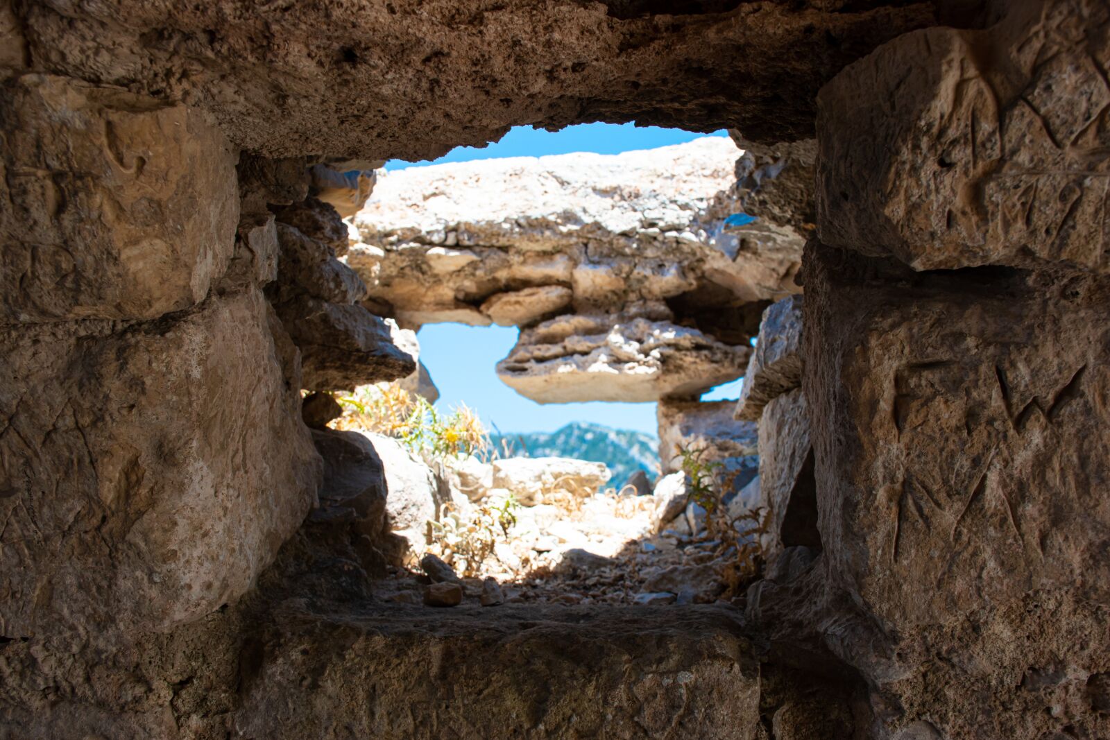 Nikon D5600 sample photo. Stones, castle, architecture photography