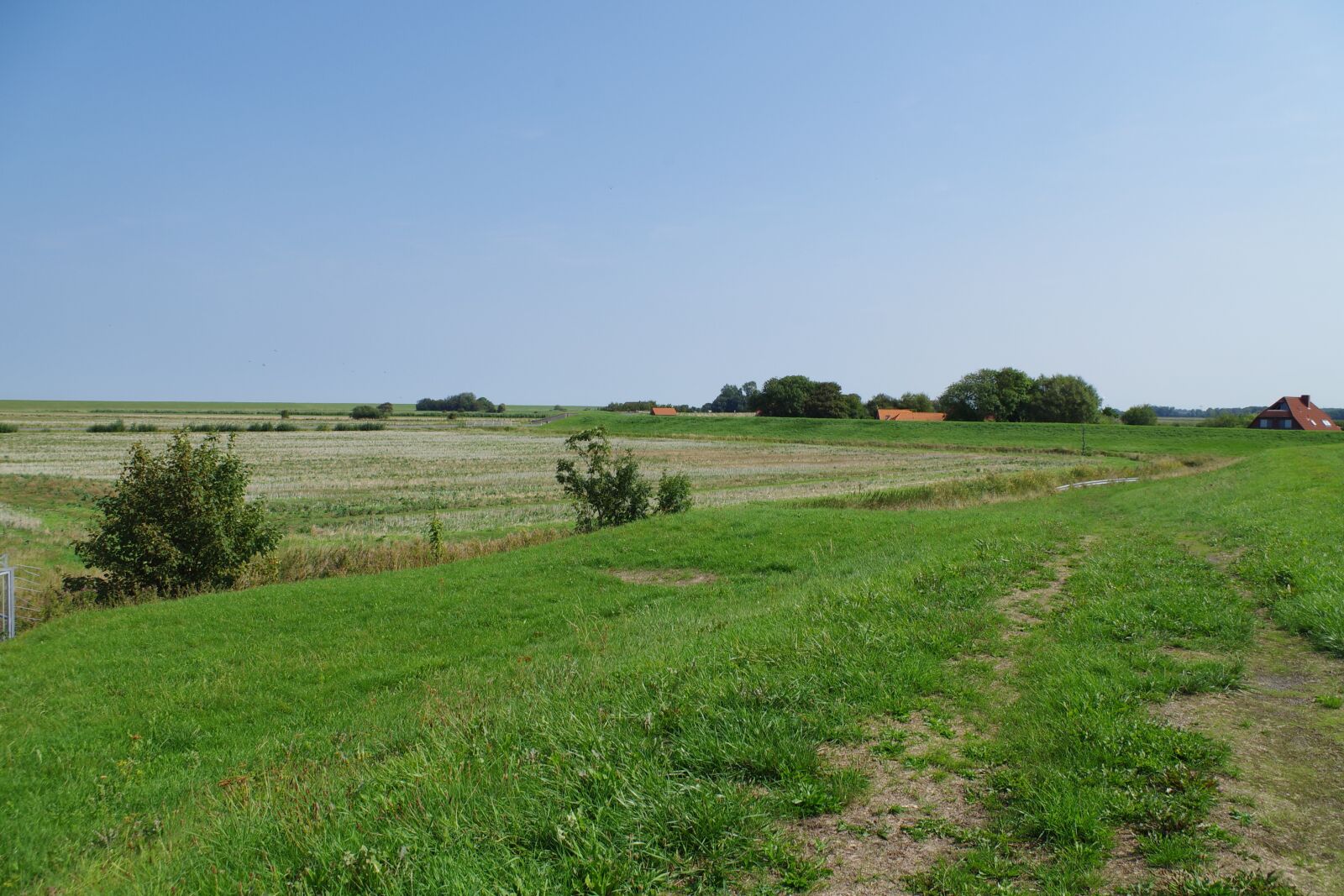 Pentax K-S2 sample photo. Dike, east frisia, north photography