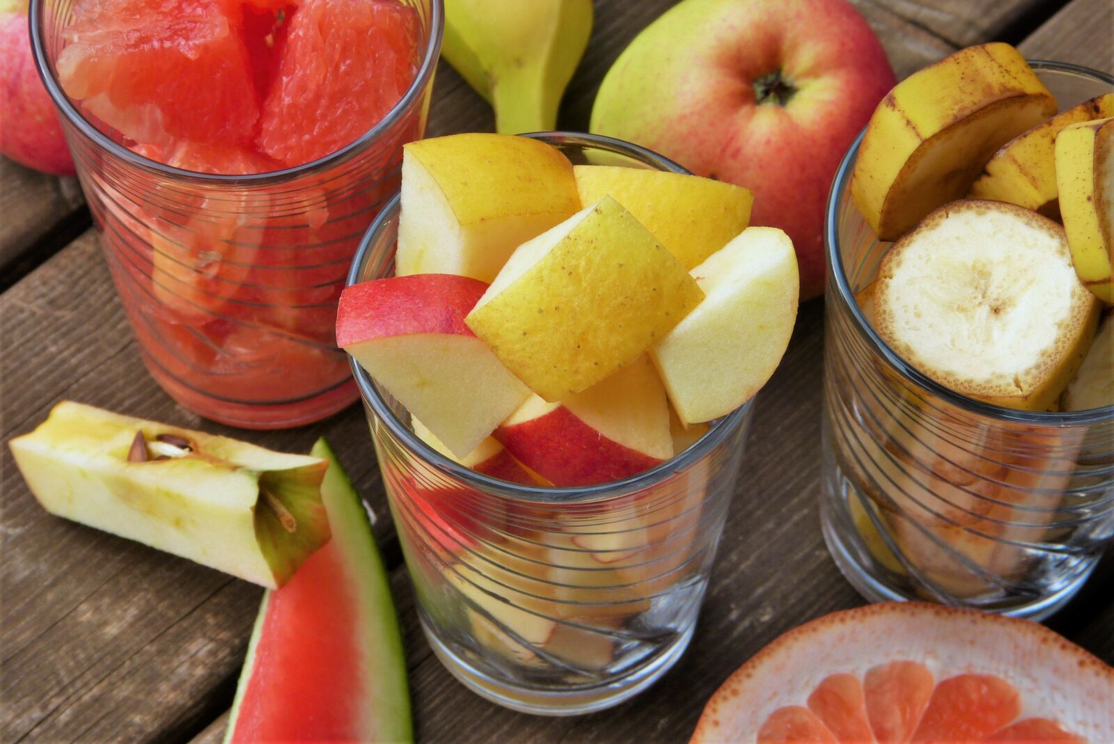 Panasonic Lumix DMC-FZ150 sample photo. Fruit, fruits, fruit salad photography