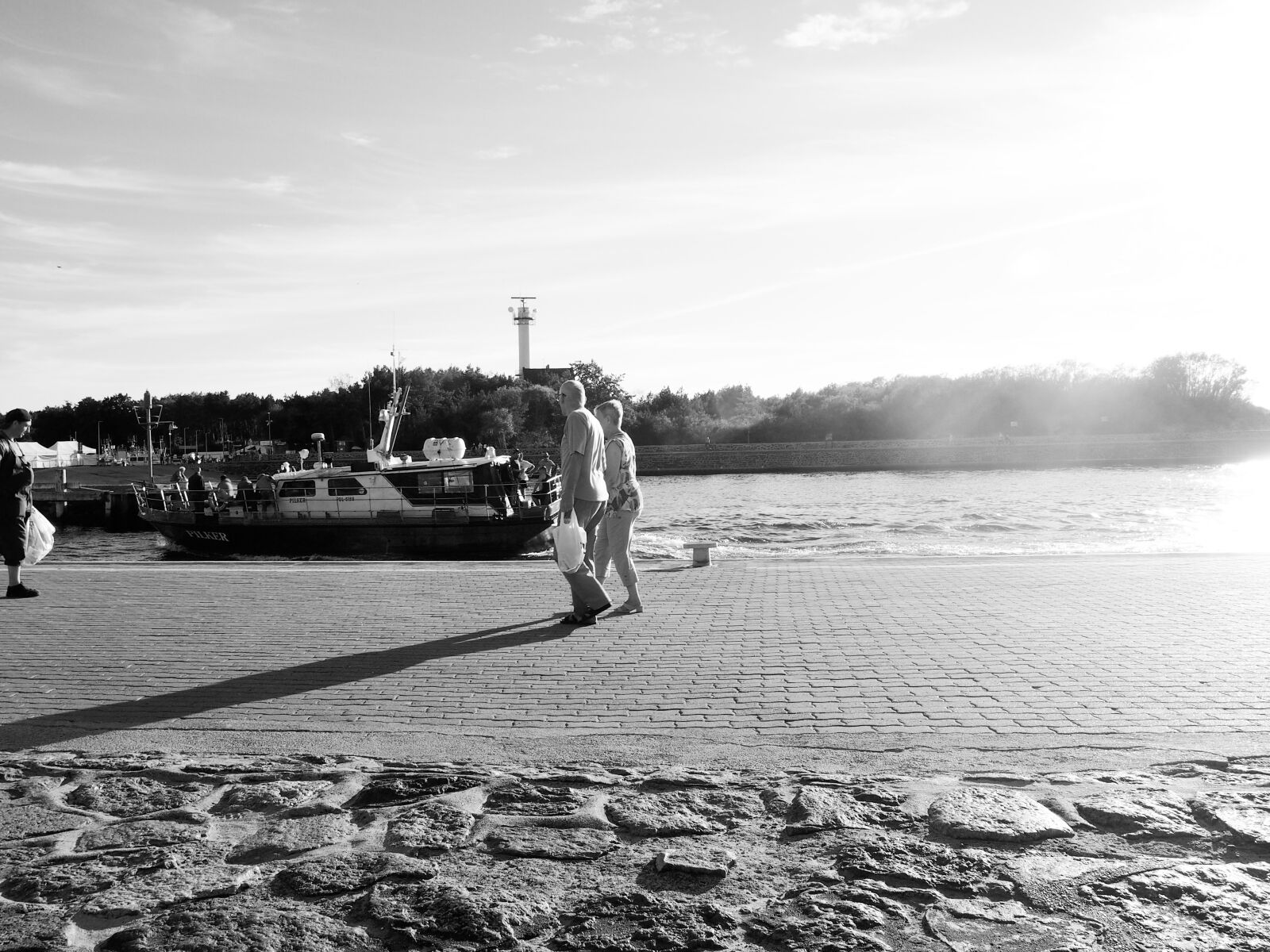 Olympus PEN E-PL6 sample photo. The pier, ustka, poland photography