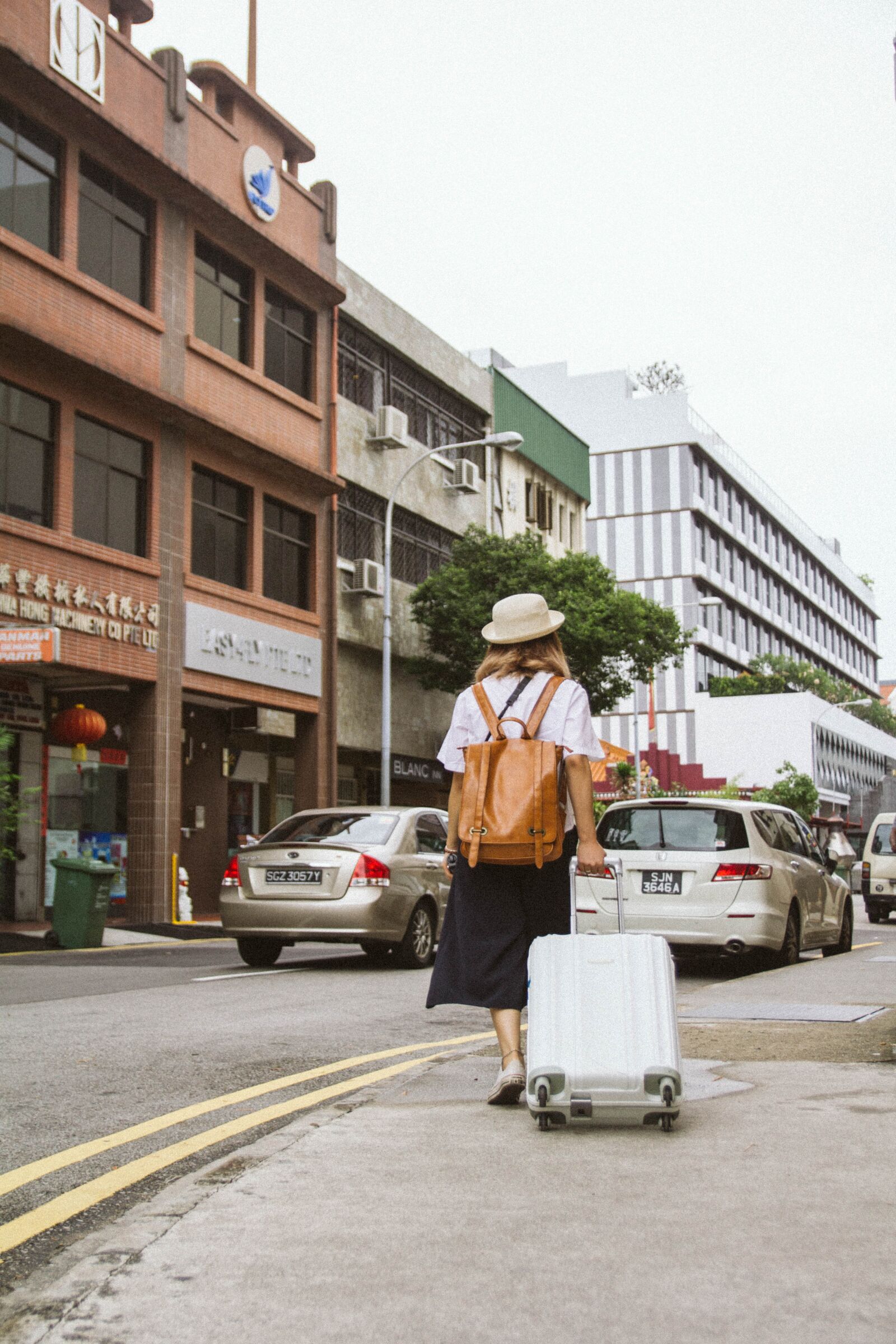 Canon EOS 60D sample photo. Urban, city, people photography