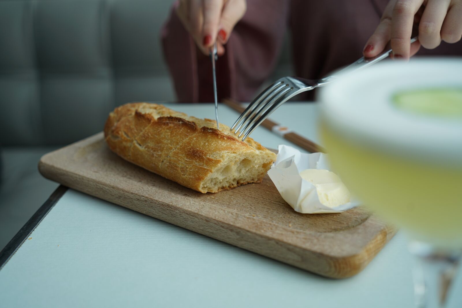 Sony a7R II + Sony Vario Tessar T* FE 24-70mm F4 ZA OSS sample photo. Food, restaurant, dinner photography