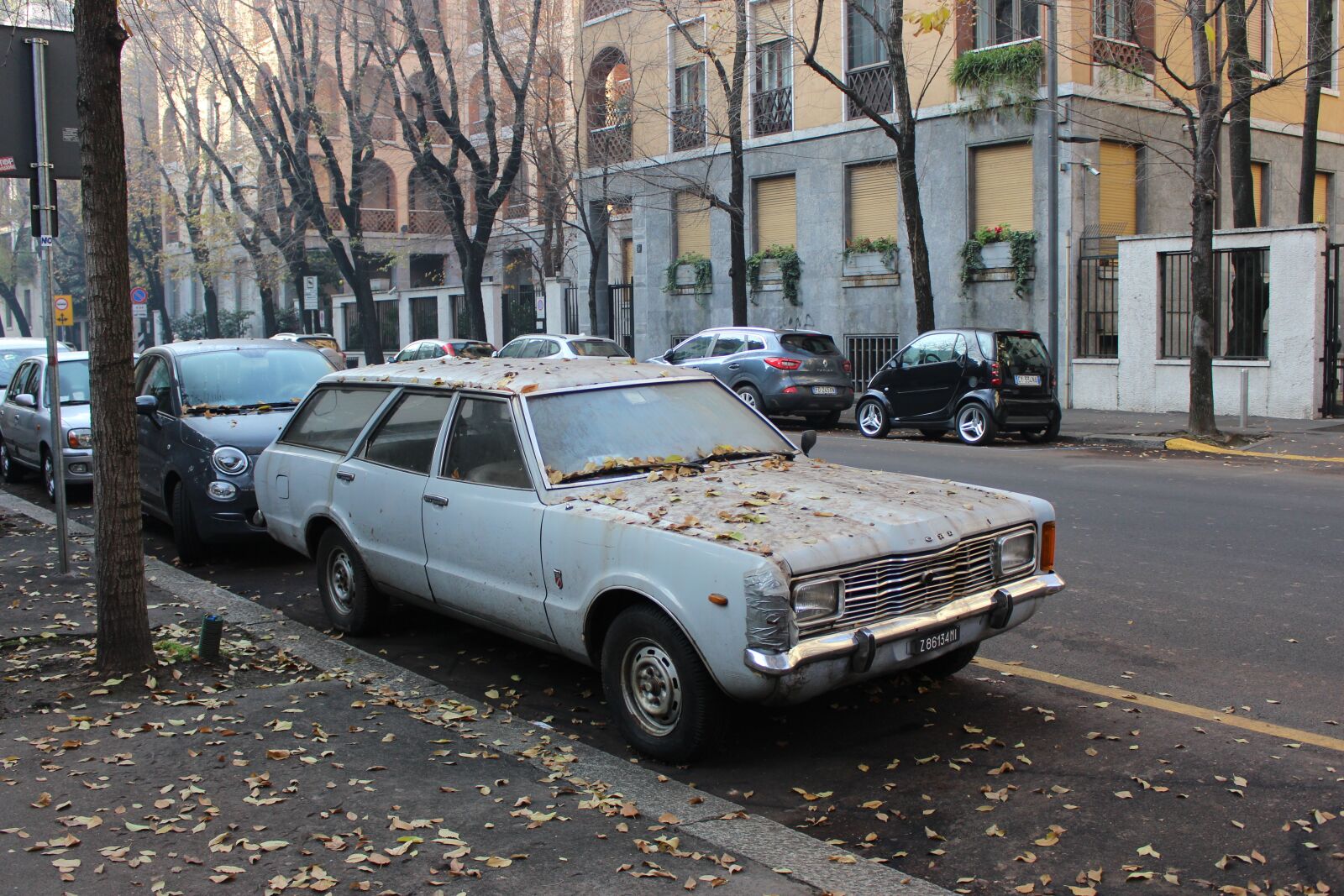 Canon EOS 700D (EOS Rebel T5i / EOS Kiss X7i) sample photo. Milan, city, italy photography