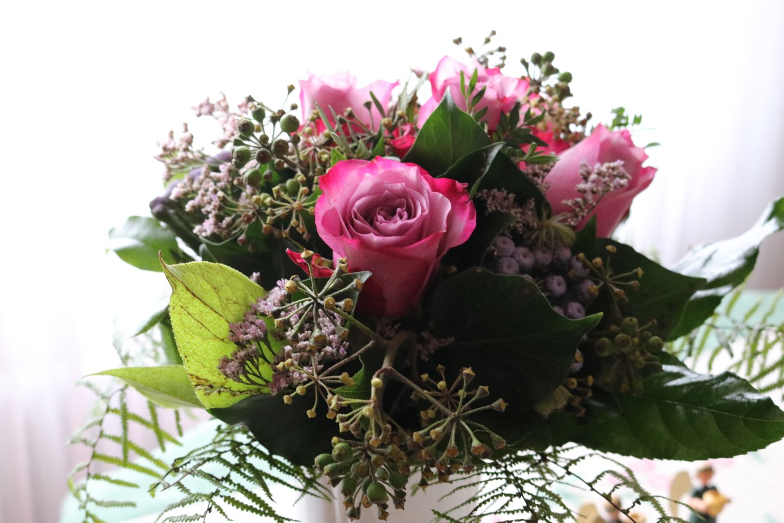 Canon EOS 80D sample photo. Flowers, roses, bouquet photography