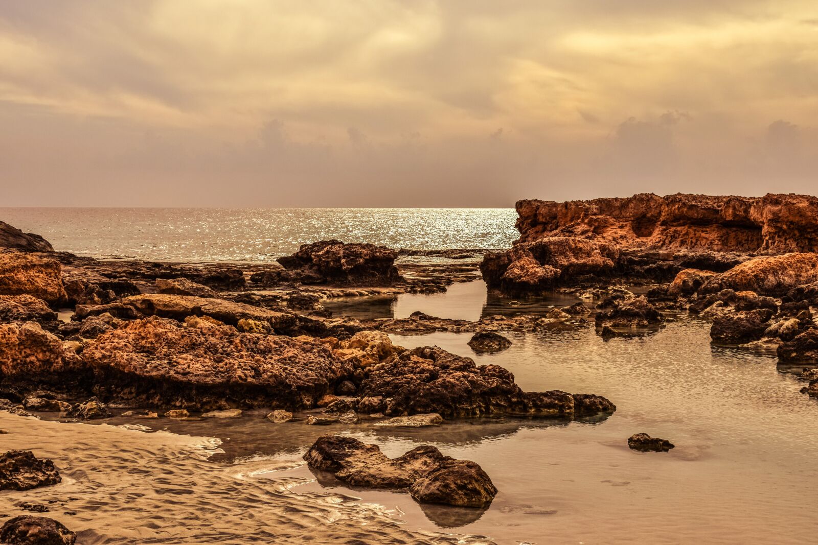 Nikon D3300 sample photo. Rocky coast, lagoon, sea photography