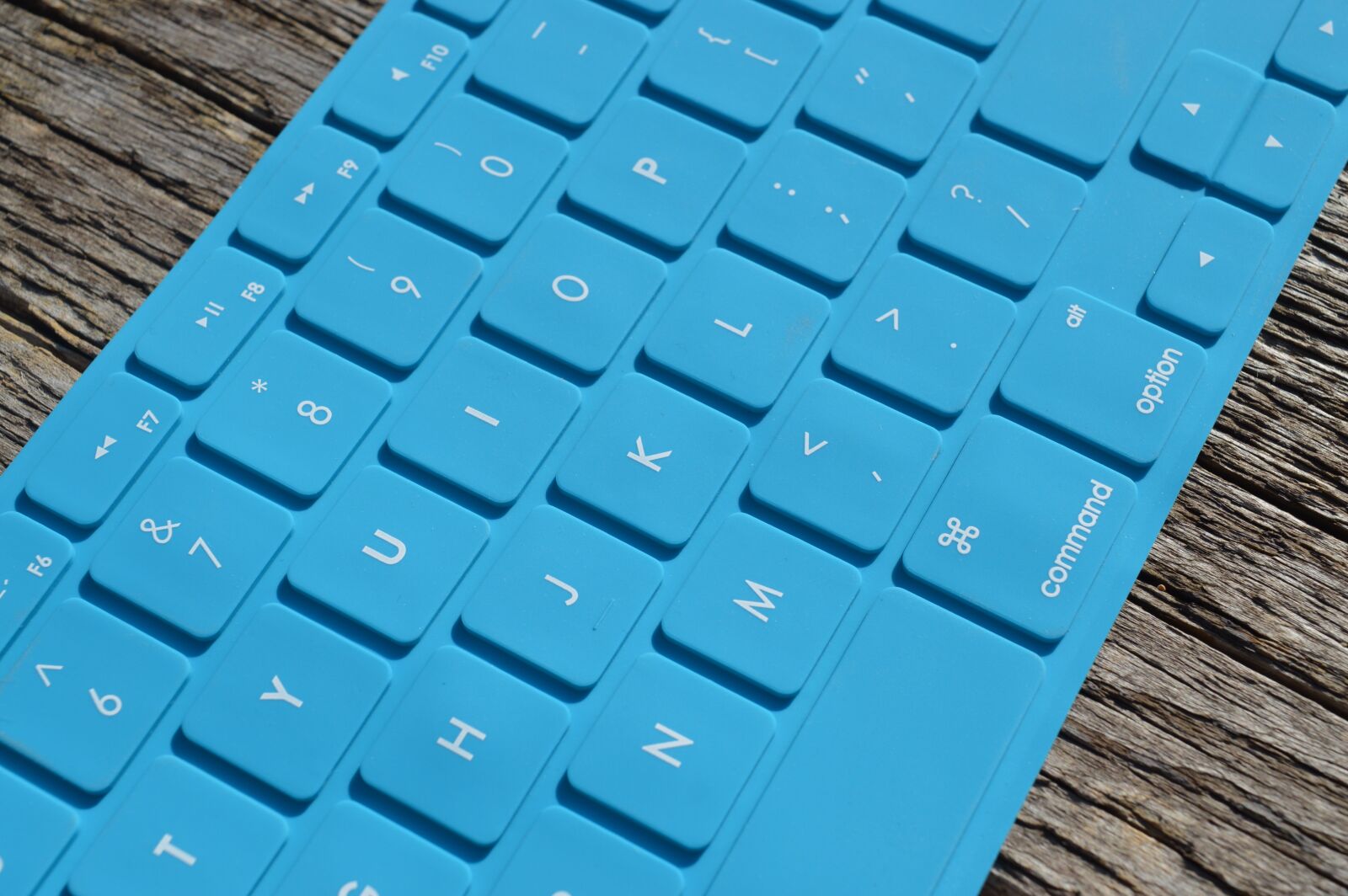 Nikon D3200 sample photo. Keyboard, type, computer photography