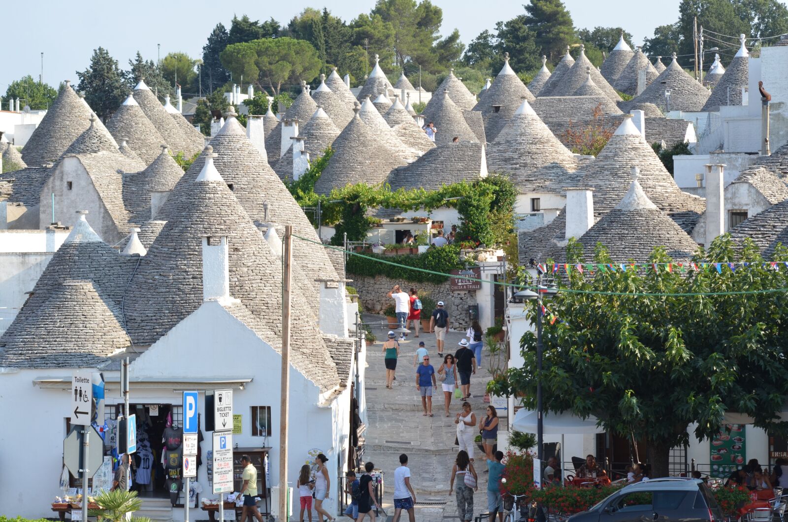 Nikon D7000 sample photo. Alberobello, italy, puglia photography
