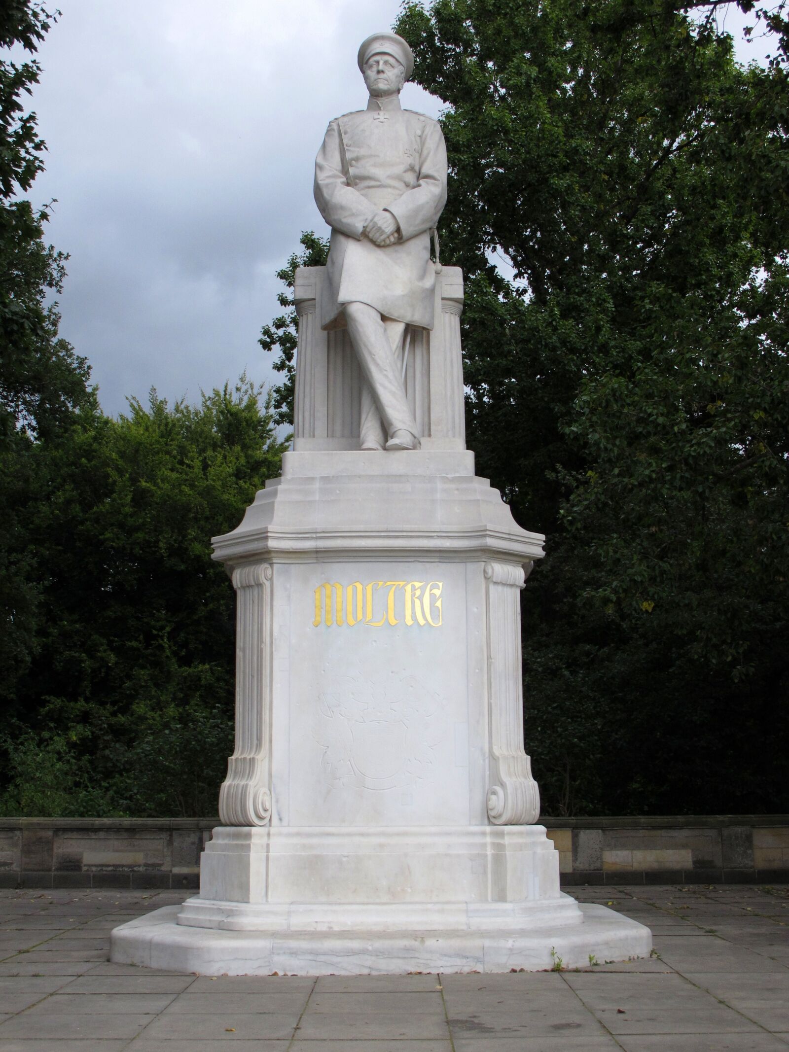 Canon PowerShot G11 sample photo. Monument, moltke, berlin photography