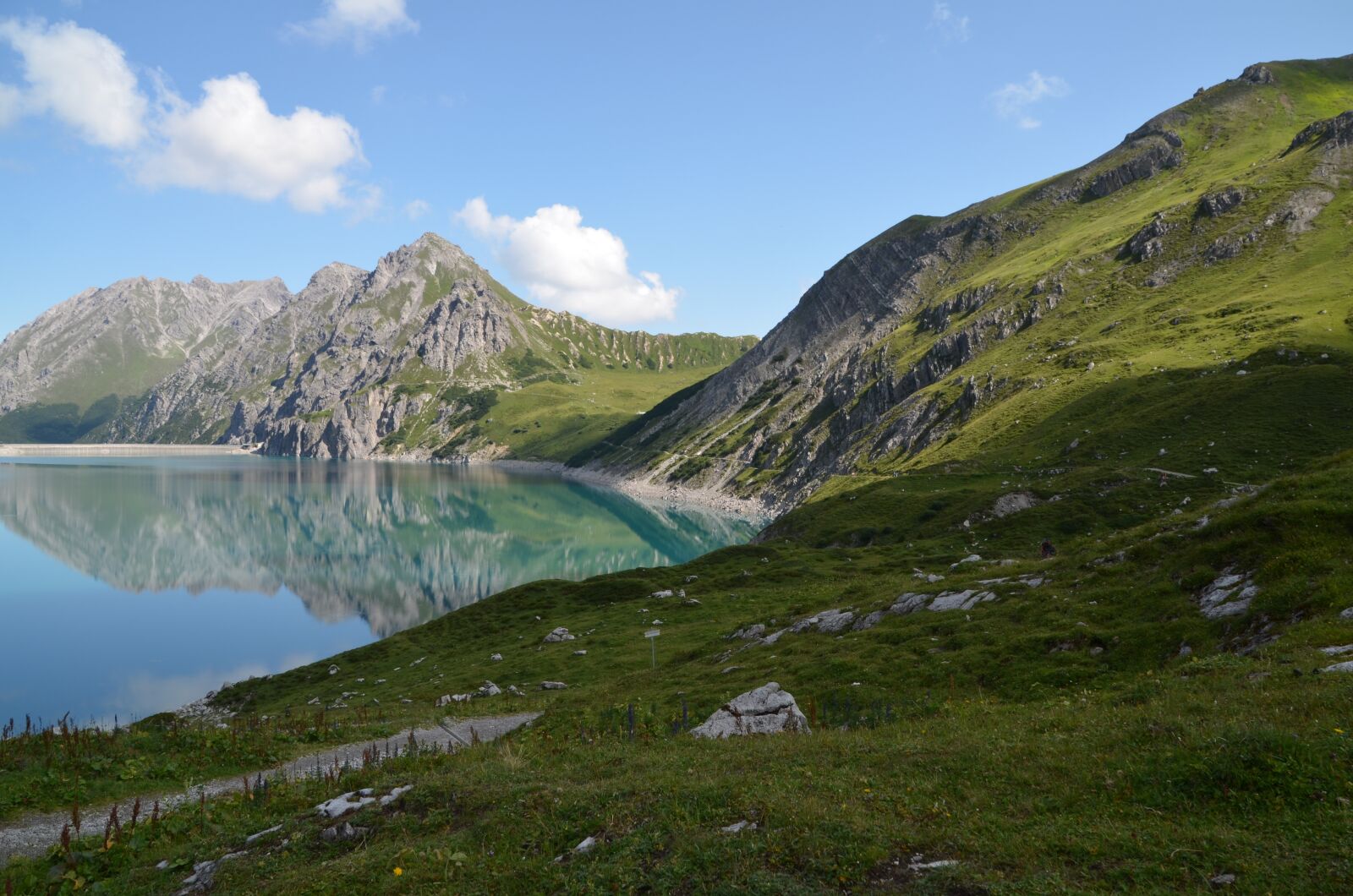 Nikon D5100 sample photo. Mountains, lake, landscape photography