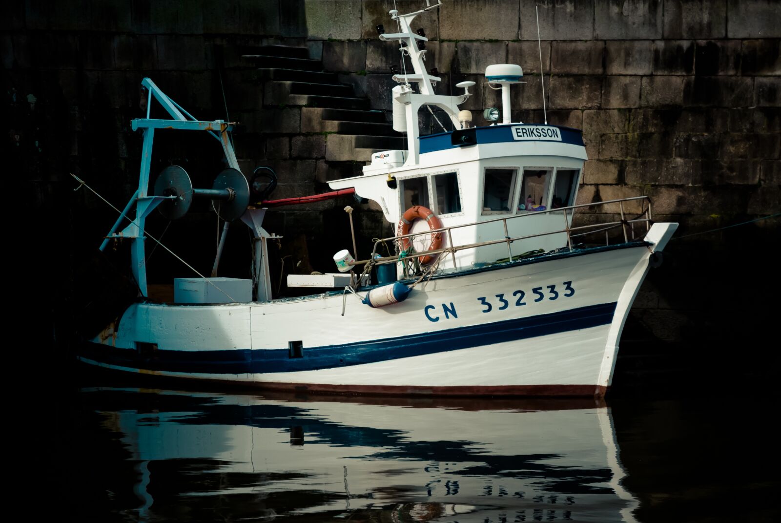 Nikon D80 sample photo. Body of water, boat photography