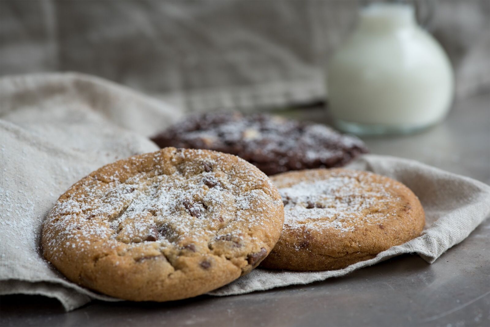 Nikon D750 sample photo. Cookies, nut cookies, light photography