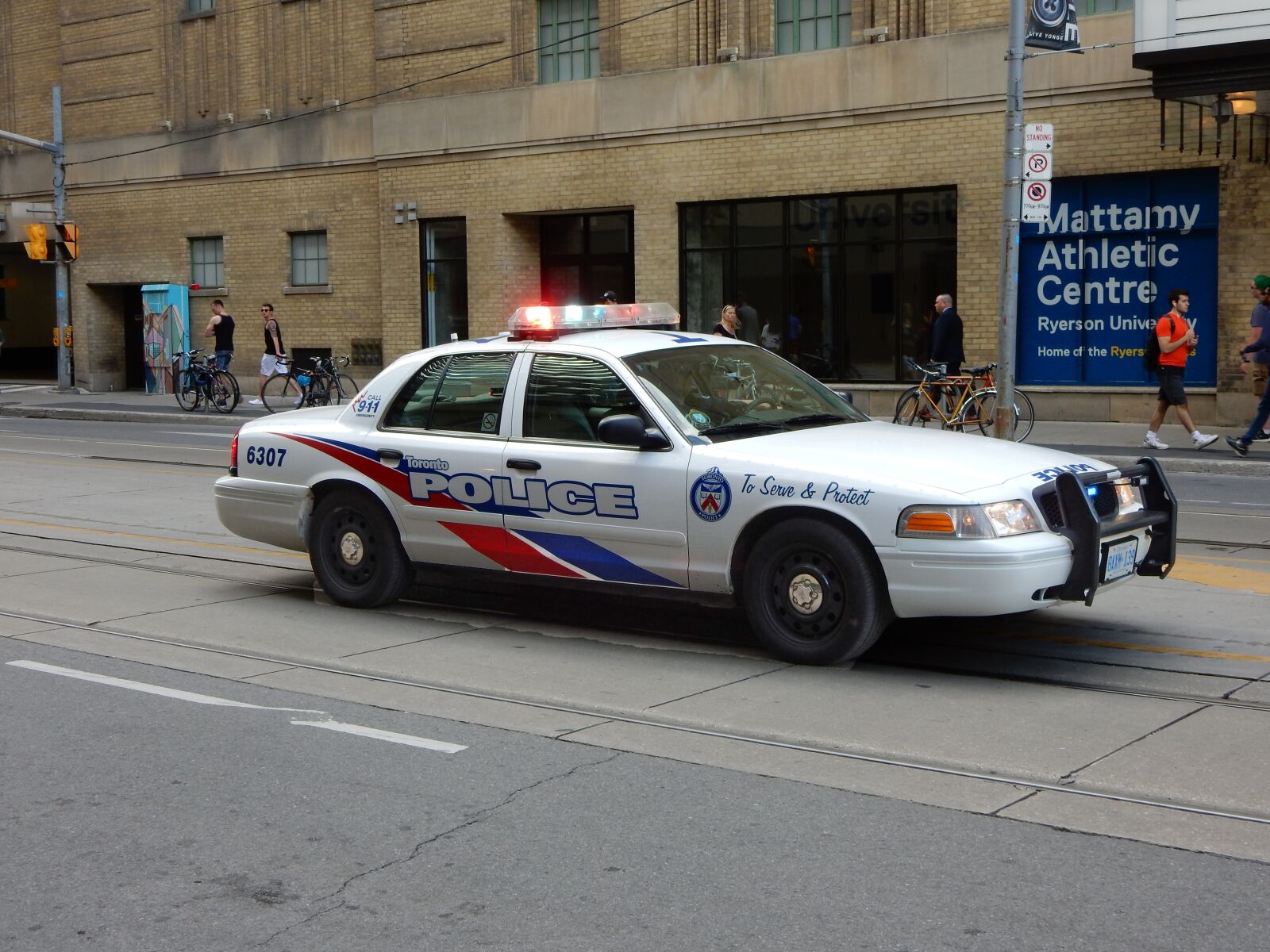 Nikon Coolpix S9900 sample photo. Police, cruiser, police car photography