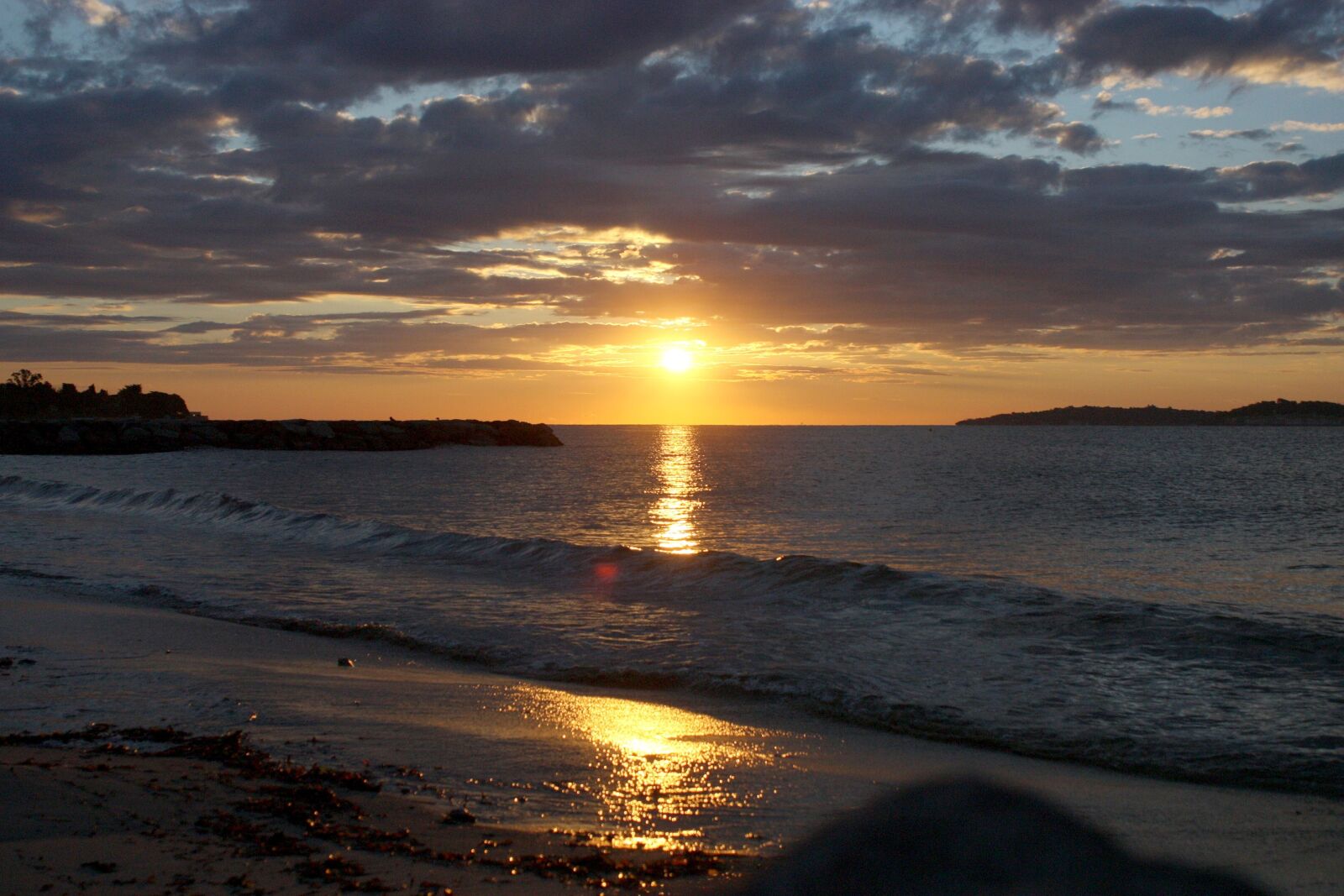 Canon EOS 450D (EOS Rebel XSi / EOS Kiss X2) sample photo. Sunset, sea, france photography
