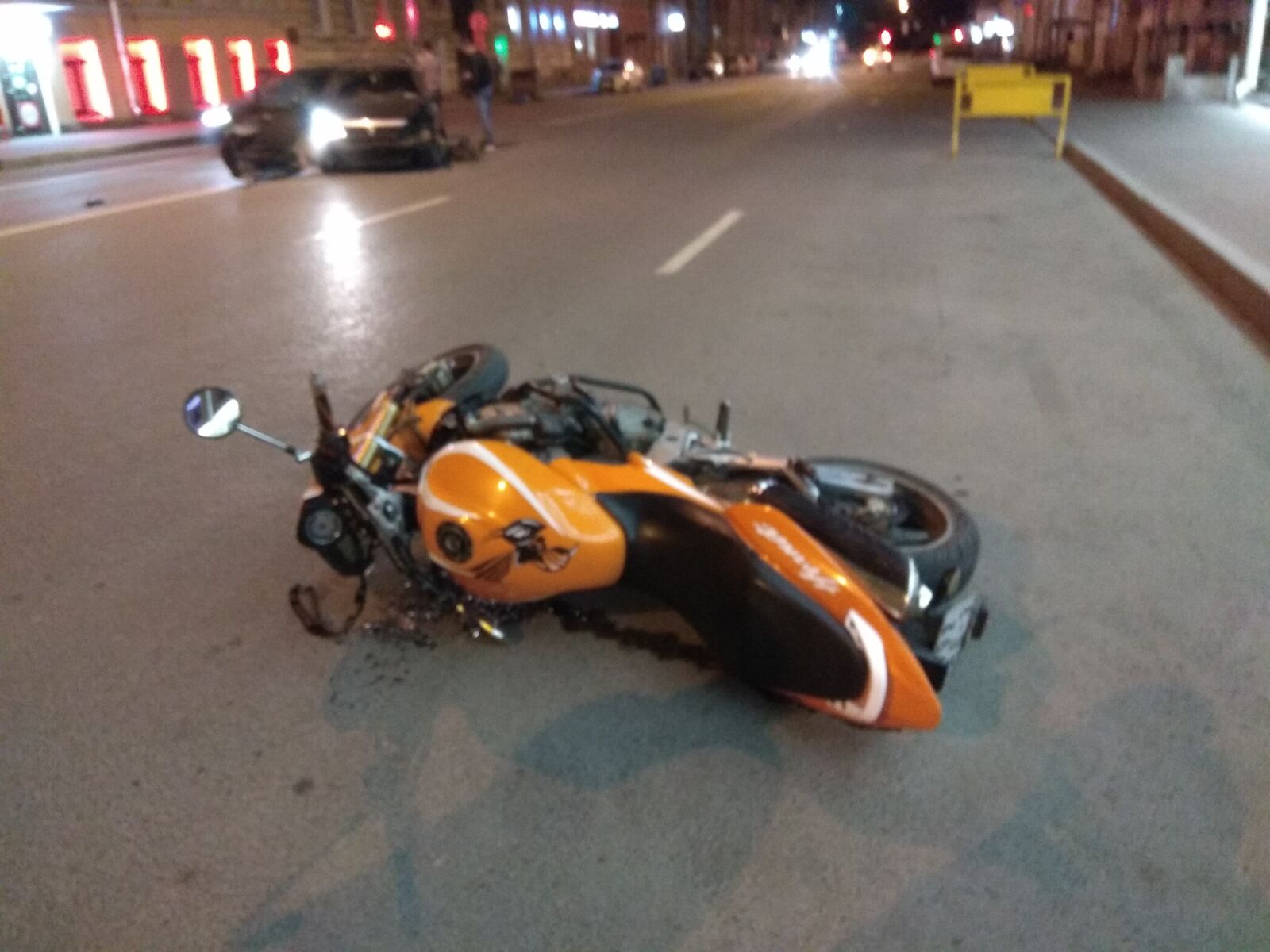 Xiaomi Redmi Note 4 sample photo. Honda, bike, road photography