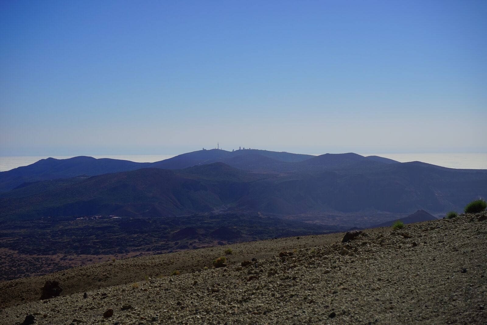 Sony a7 + Sony FE 28-70mm F3.5-5.6 OSS sample photo. Outlook, mountain, hike photography
