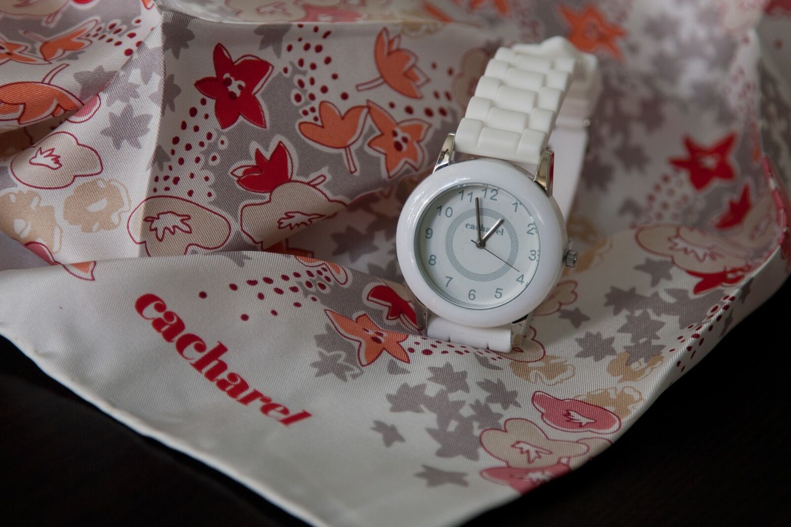 Canon EOS 30D sample photo. Lady, watch, female photography
