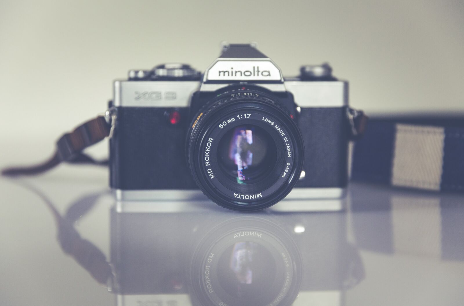 Canon EF 24-70mm F2.8L II USM sample photo. Analog, camera, slr photography