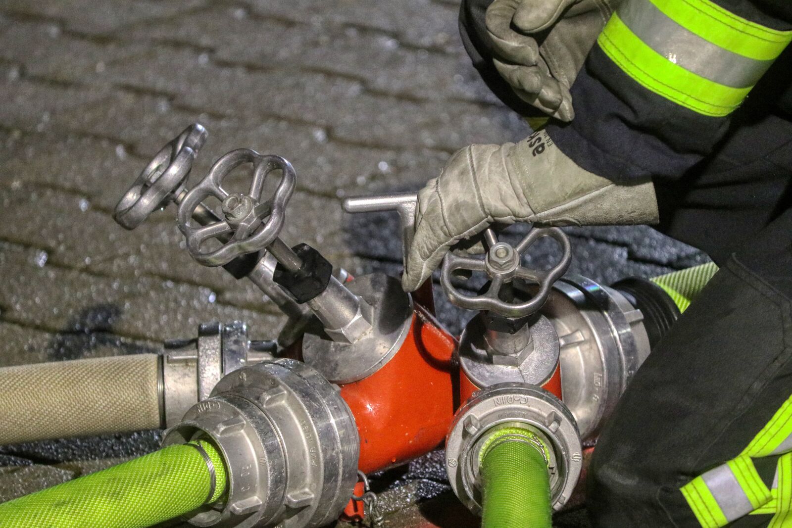 Canon EOS 80D sample photo. Fire, hose, fire fighter photography