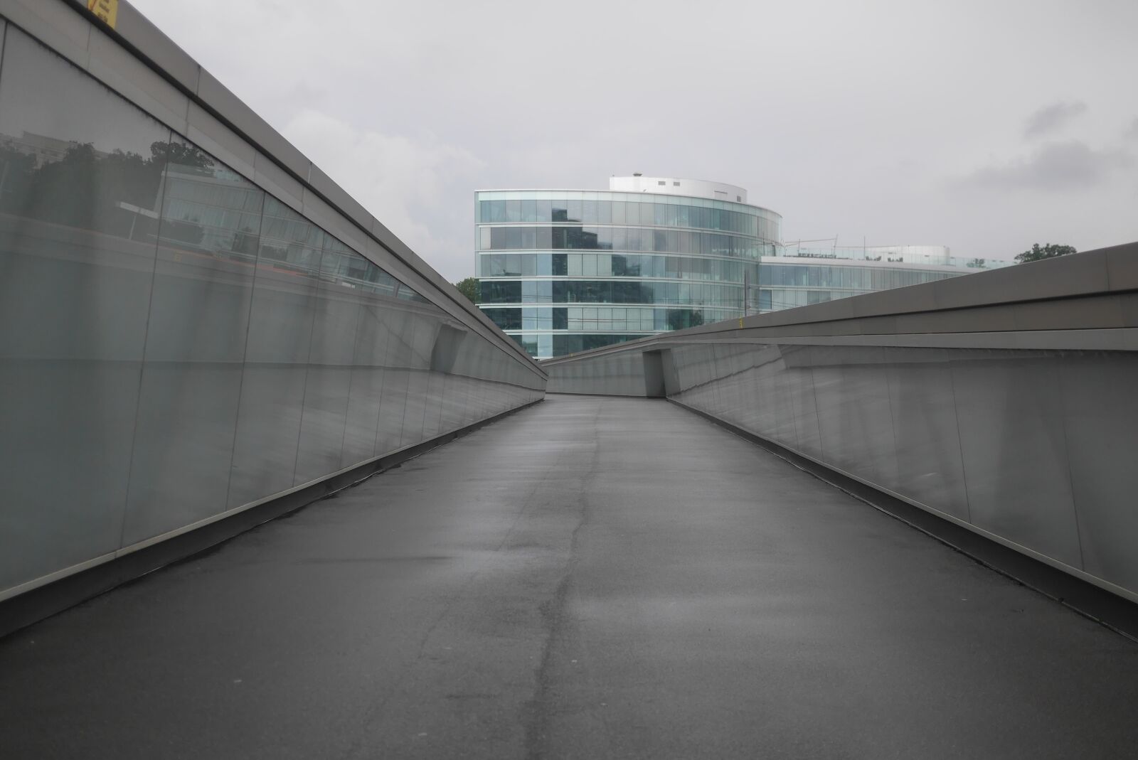 Panasonic Lumix DMC-GX7 sample photo. Architecture, geneva, switzerland photography