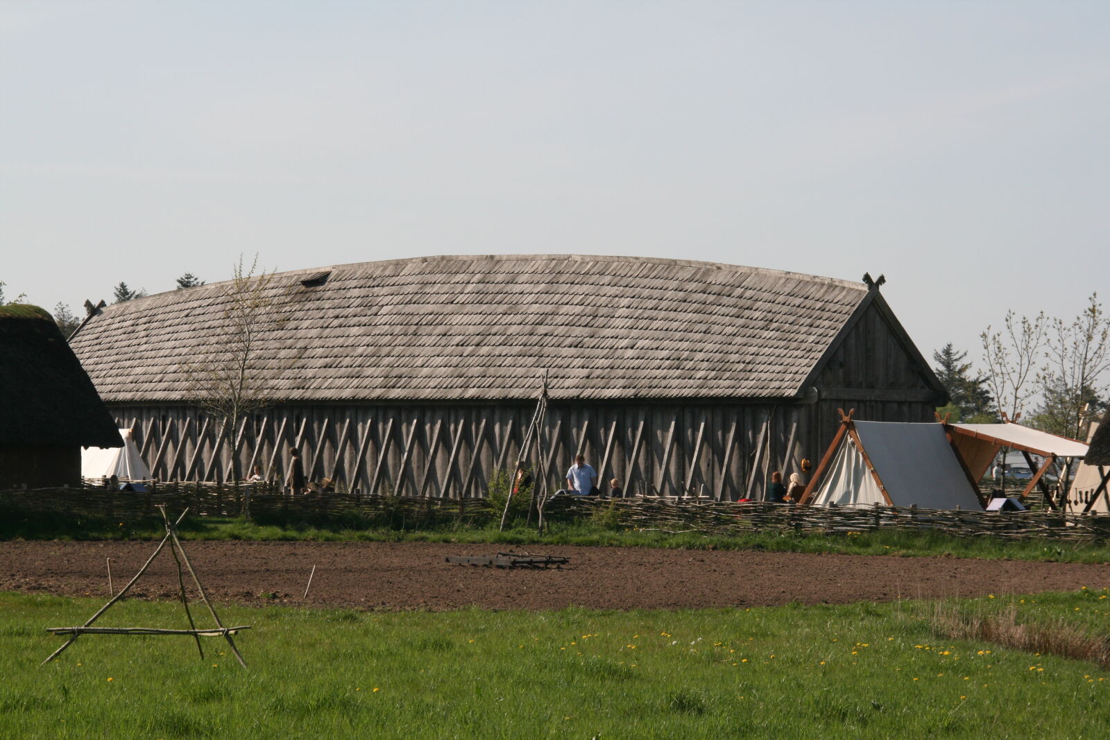 Sigma 18-200mm f/3.5-6.3 DC OS sample photo. Agriculture, architecture, barn, building photography
