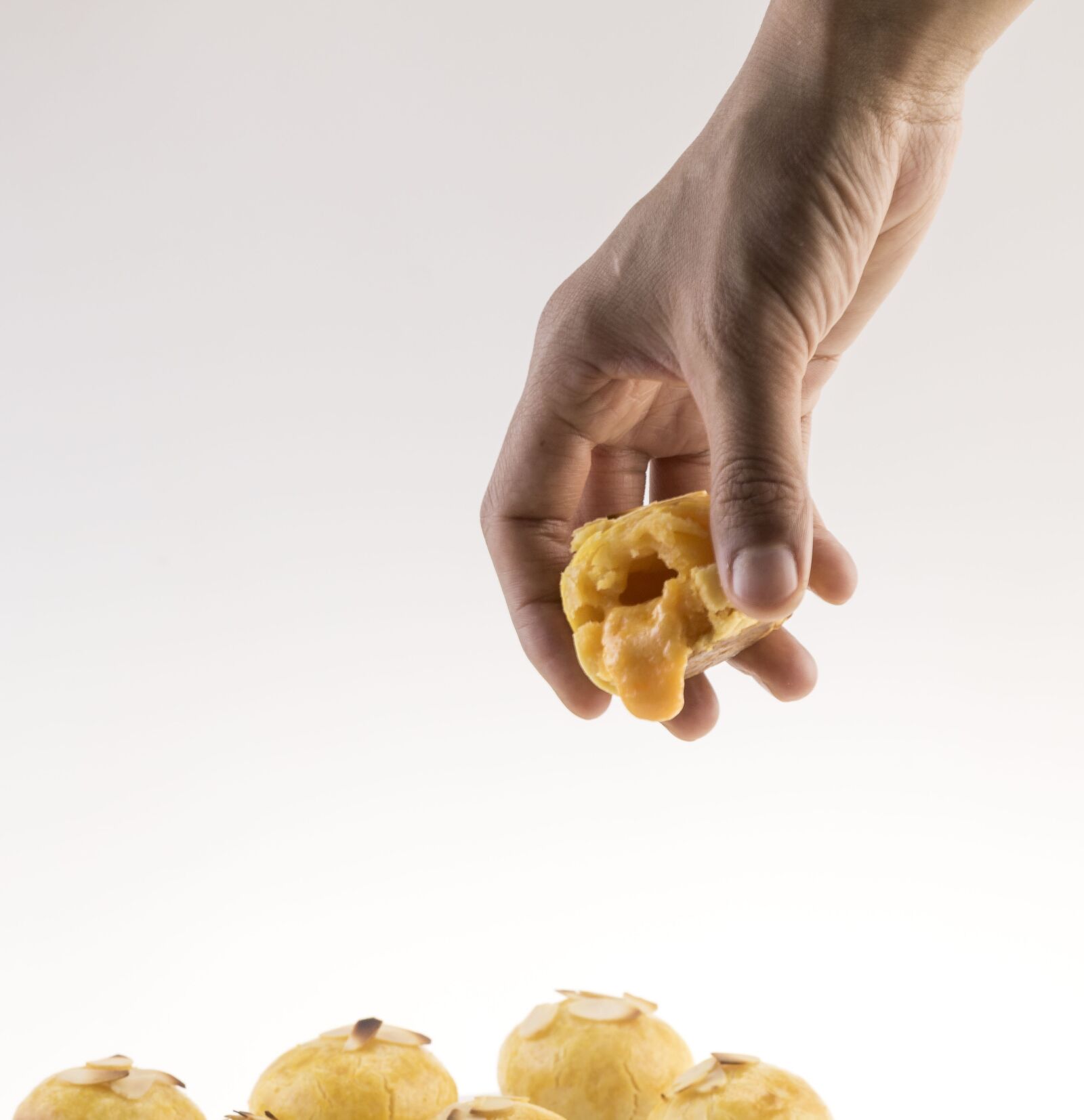Canon EOS 760D (EOS Rebel T6s / EOS 8000D) + Canon EF 50mm F1.8 STM sample photo. Dessert, west point, pastry photography