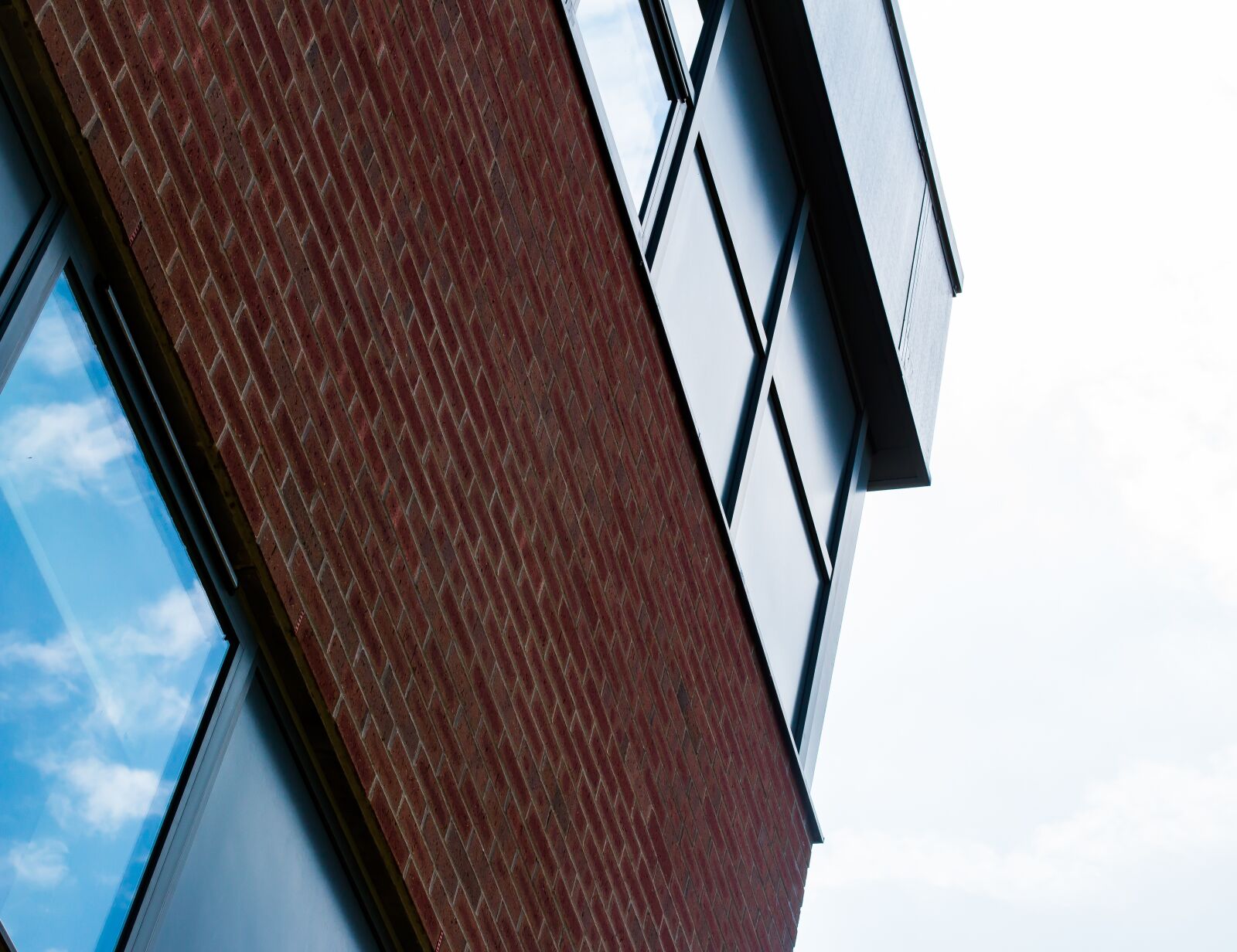 Canon EOS 70D + Canon EF 50mm F1.4 USM sample photo. Building, library, architecture photography