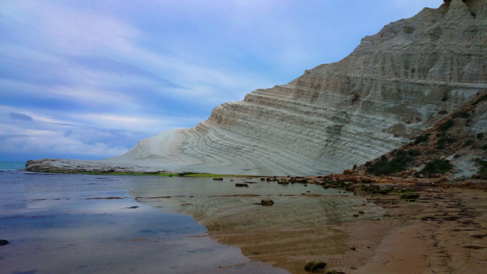 Sony Xperia Z1 sample photo. Sea, cliff, the coast photography