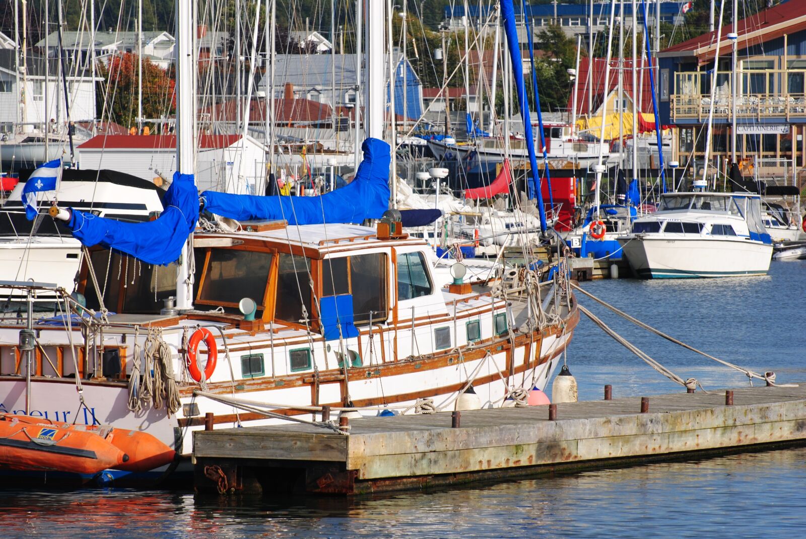 Nikon D3000 sample photo. Marine, boat, sailboat photography