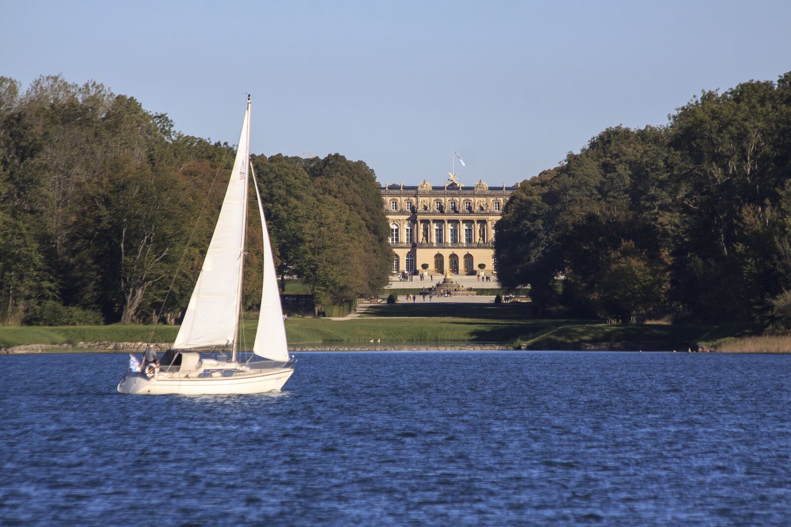 Canon EOS 50D sample photo. Sailing boat, herrenchiemsee, castle photography