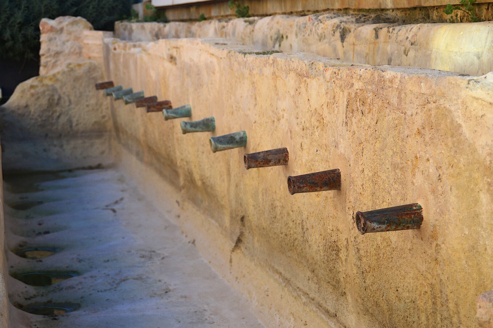 Nikon D3200 sample photo. Laundry room stone, water photography