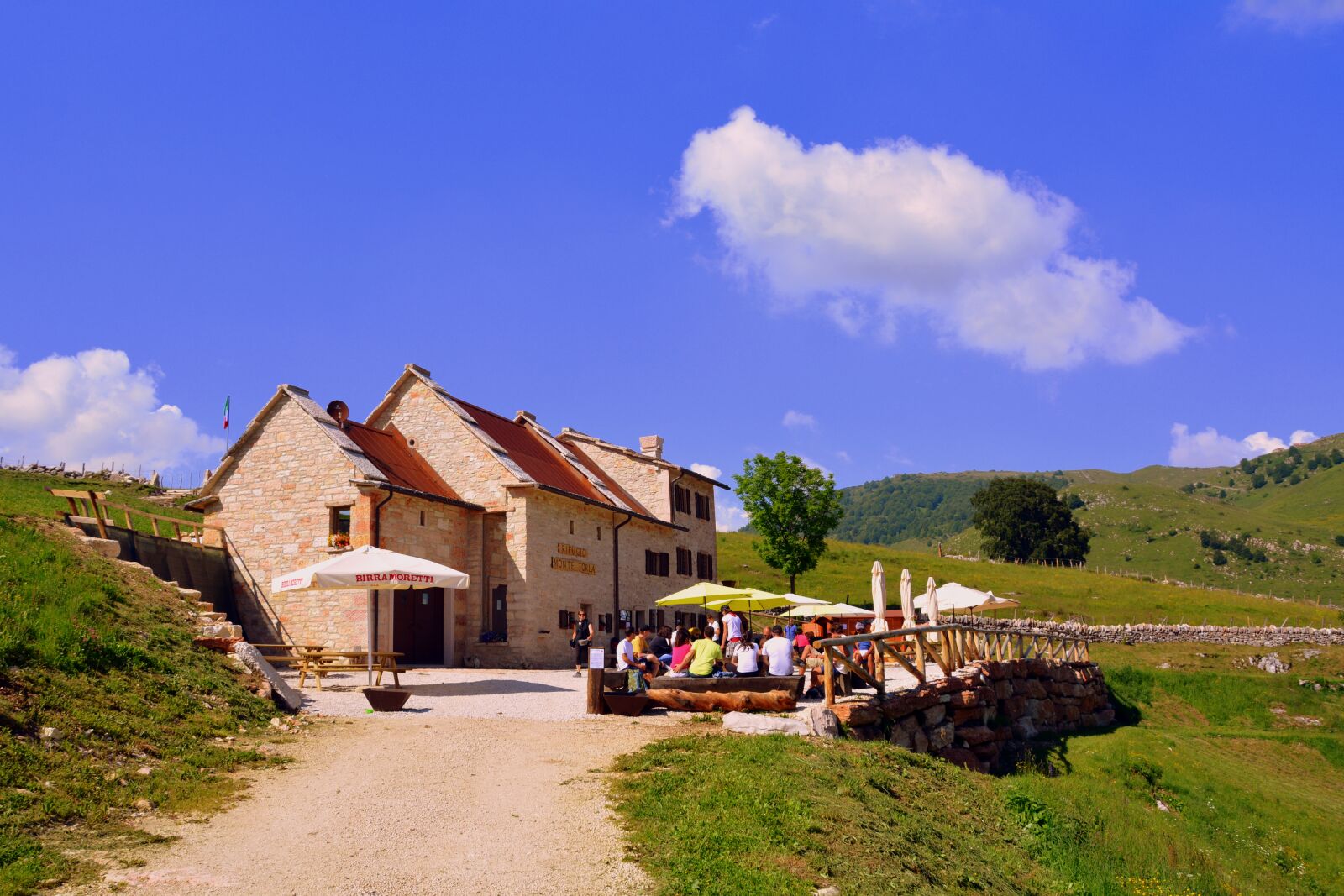 Nikon D7100 sample photo. Refuge, veneto, italy photography