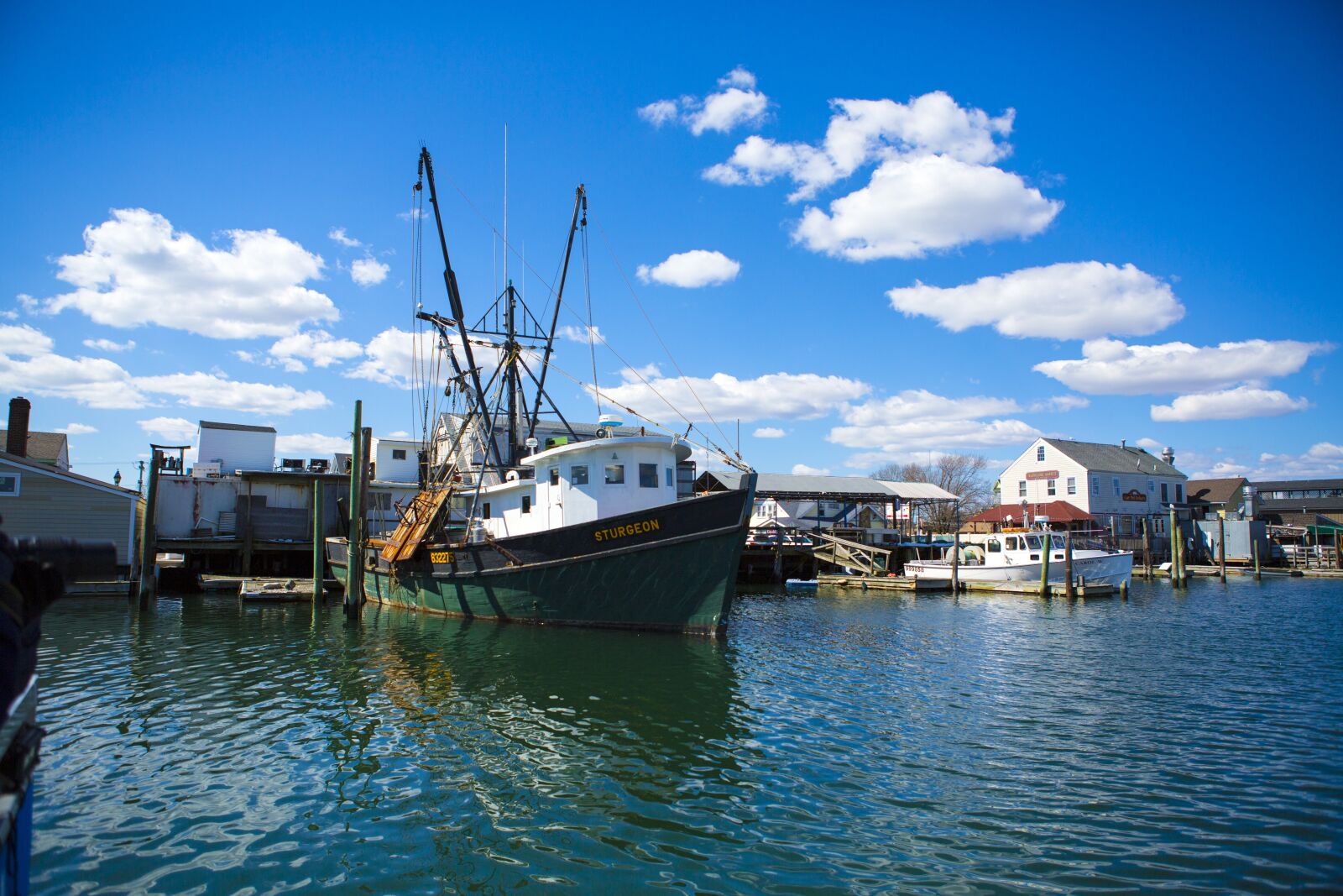 Canon EF 24-70mm F2.8L USM sample photo. Water, shelter, sea photography