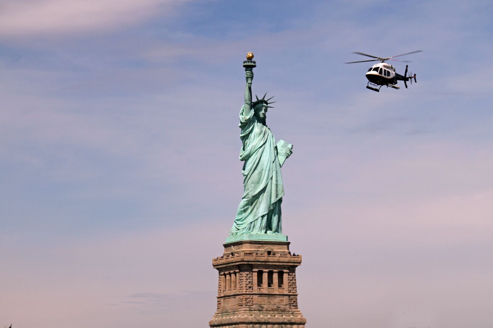 Canon EOS 7D sample photo. Statue of liberty, new photography
