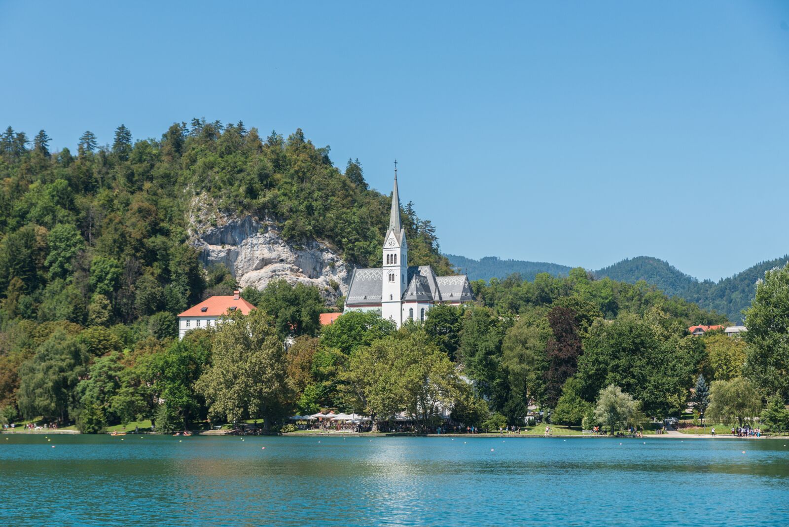 Tamron SP 24-70mm F2.8 Di VC USD sample photo. Lake, castle, summer photography