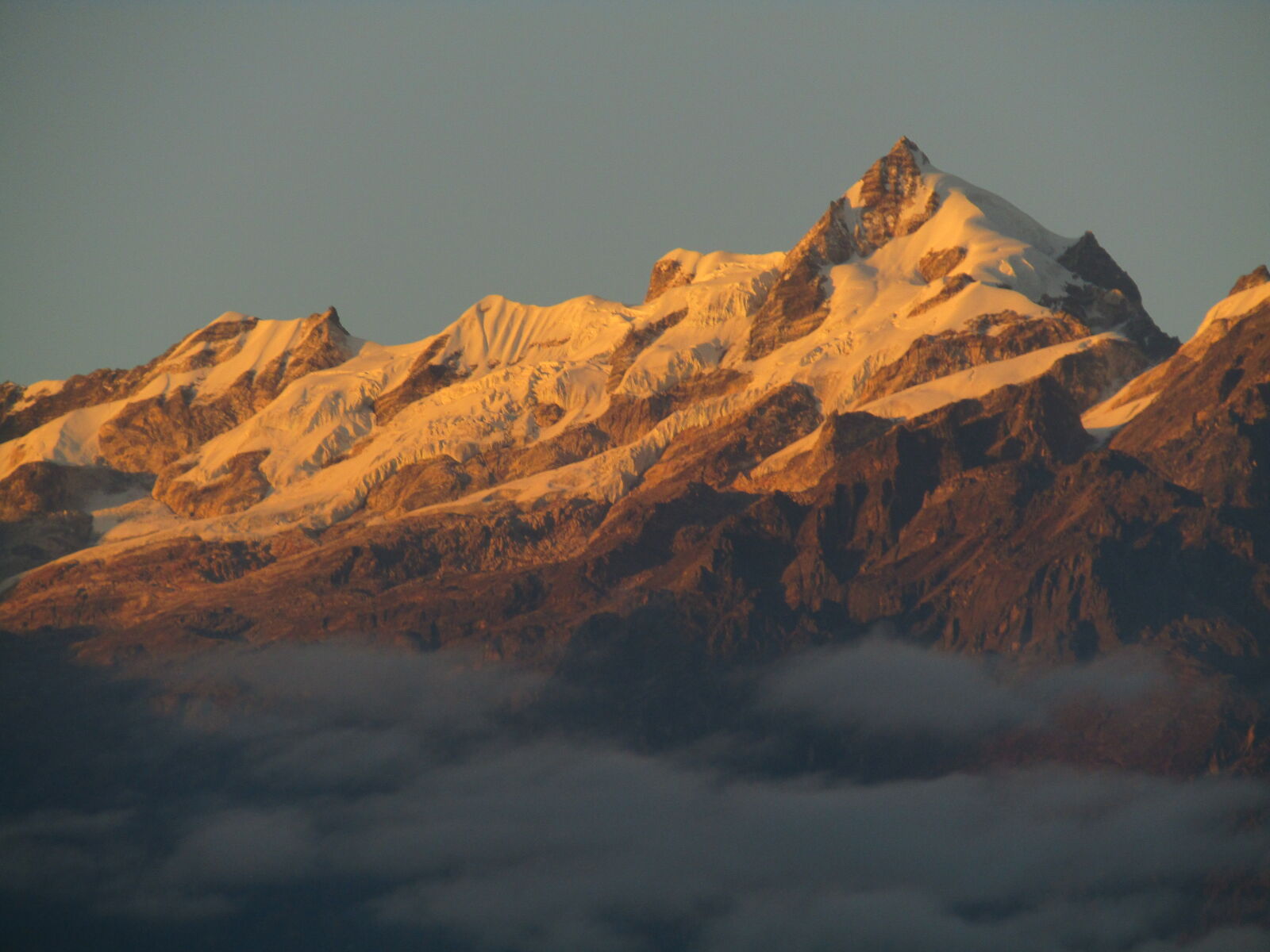 Canon PowerShot SX410 IS sample photo. Scenic, view, of, mountains photography