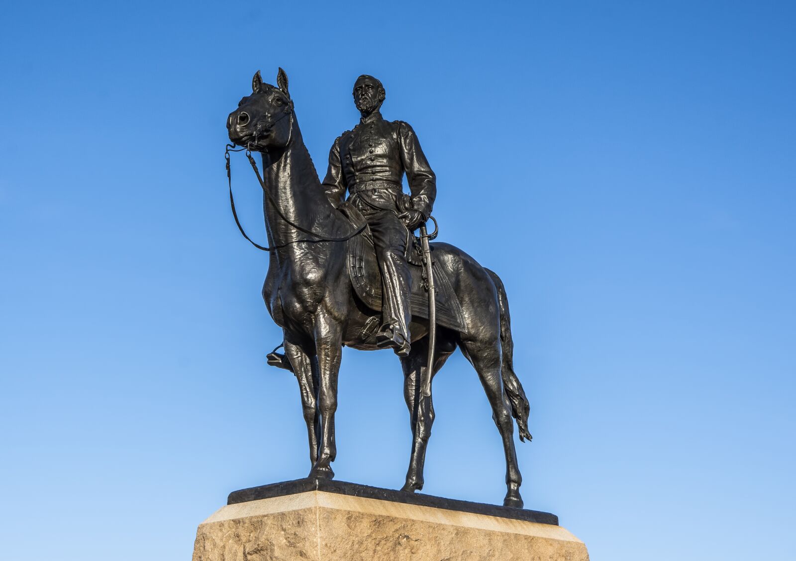 Nikon D7200 sample photo. Statue, horse, civil war photography