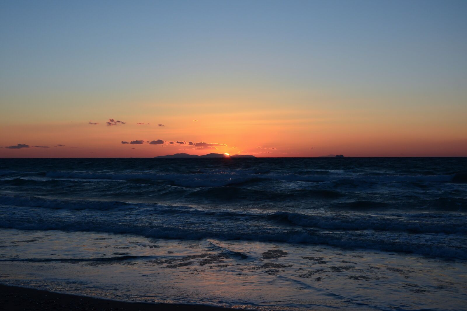 Nikon D5200 sample photo. Sunset, sun, sea photography