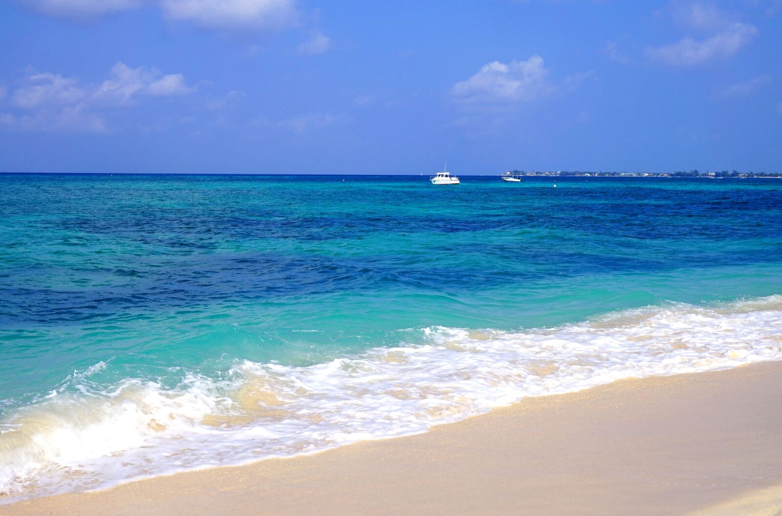 Sony Alpha a5000 (ILCE 5000) sample photo. Caribbean, beach, sea photography