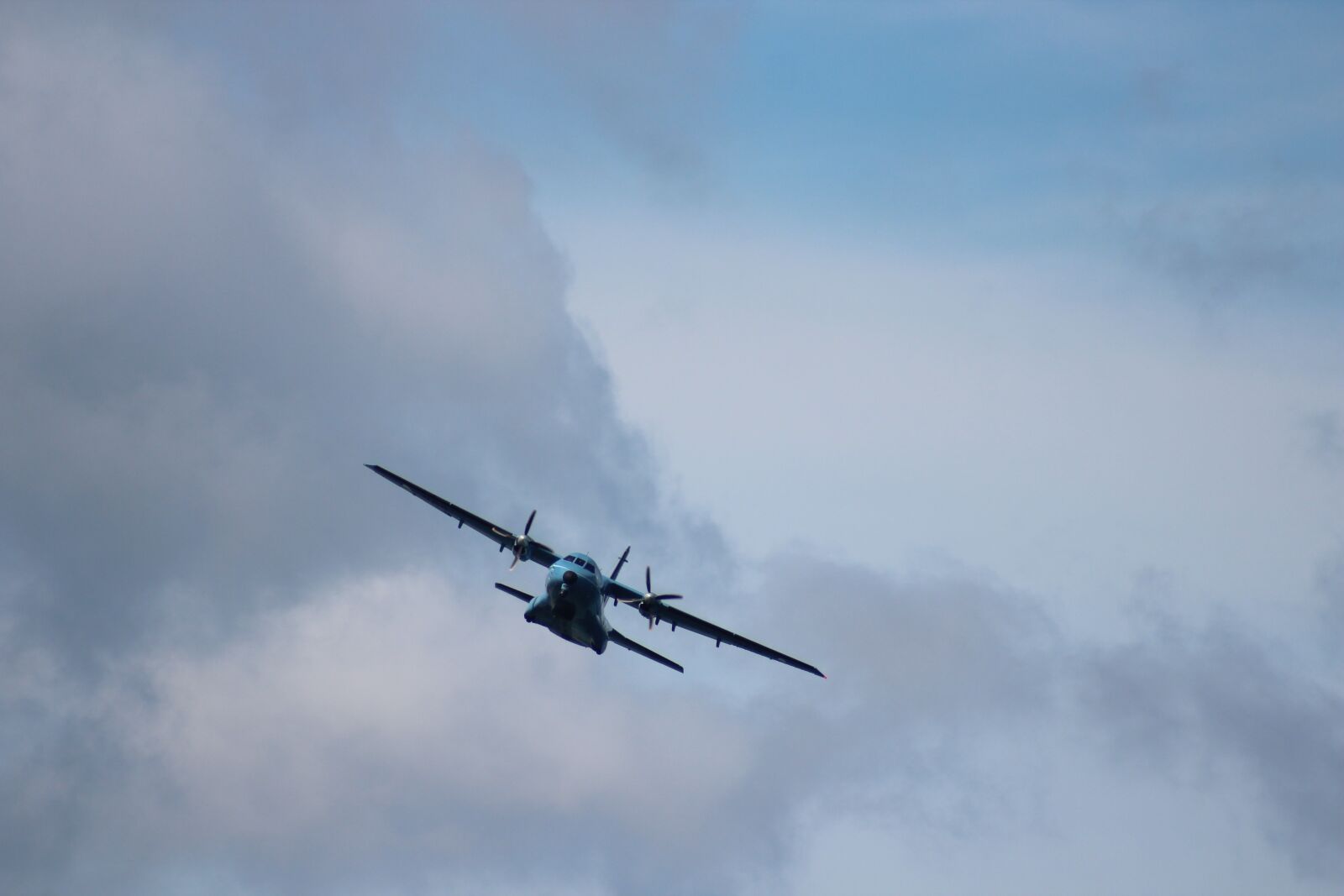 Canon EF 75-300mm f/4-5.6 USM sample photo. Casa, irish air corps photography